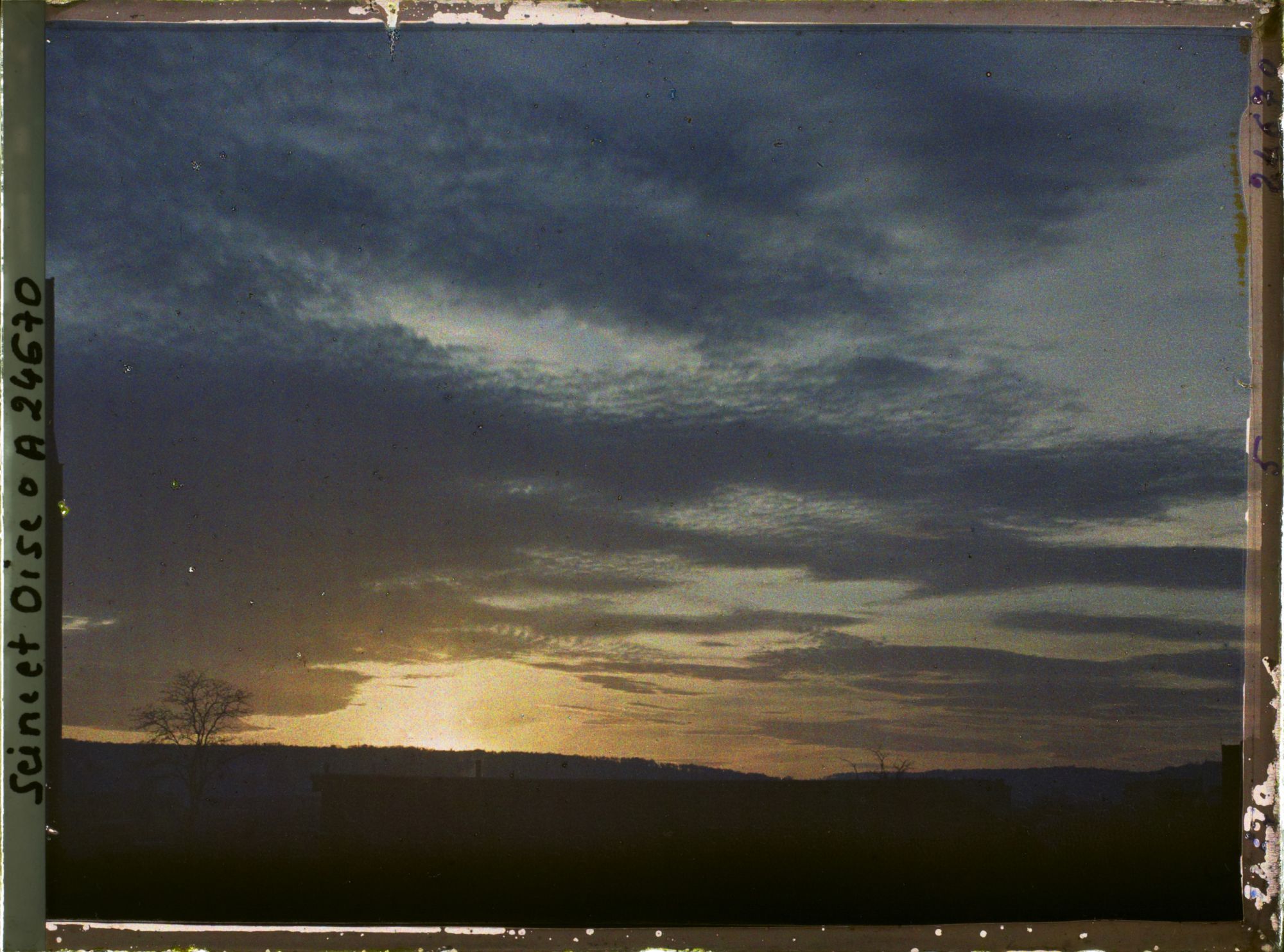 Image représentant Coucher de Soleil sur les hauteurs de St Cloud