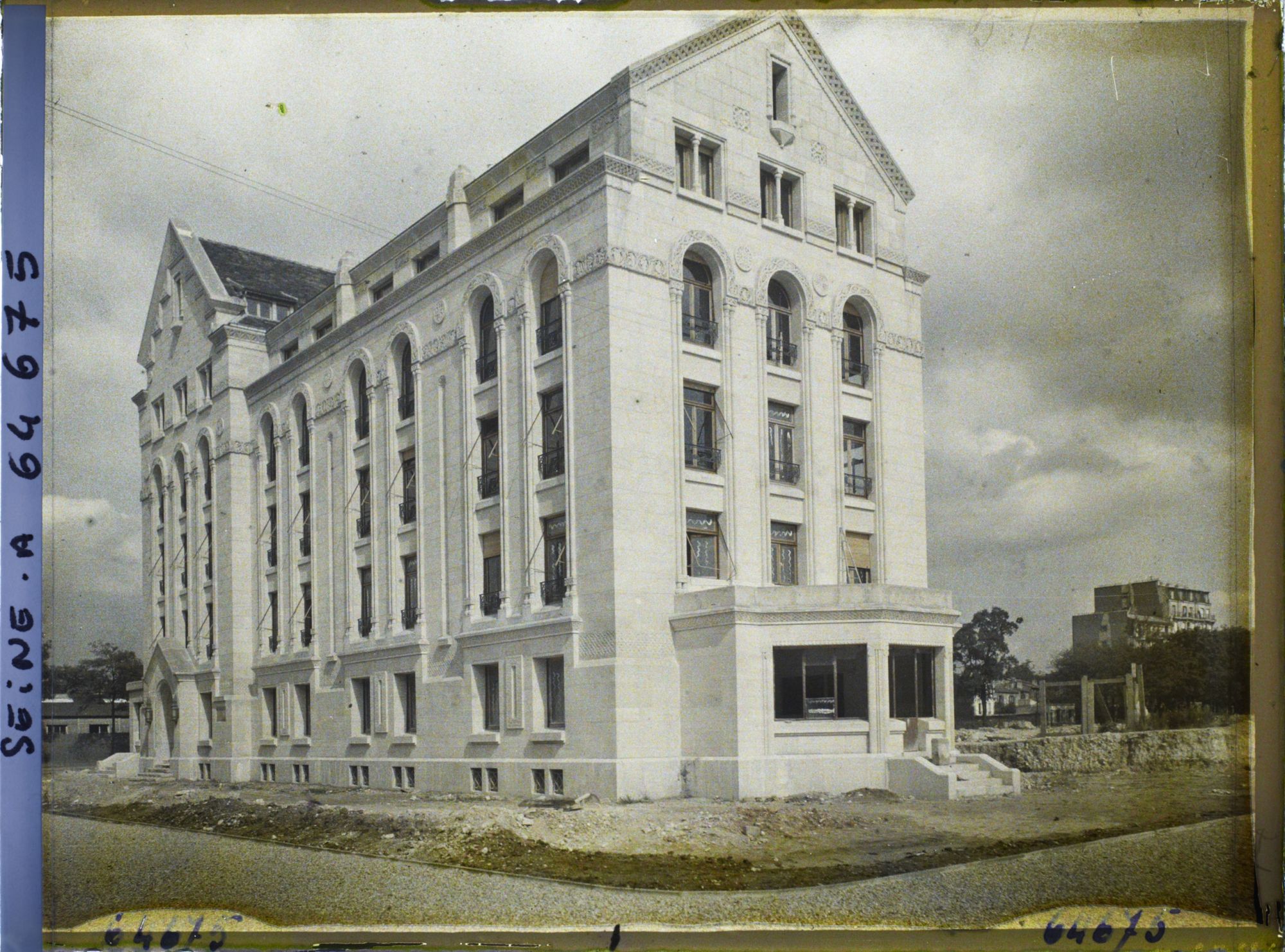 Image représentant La cité universitaire, la maison arménienne