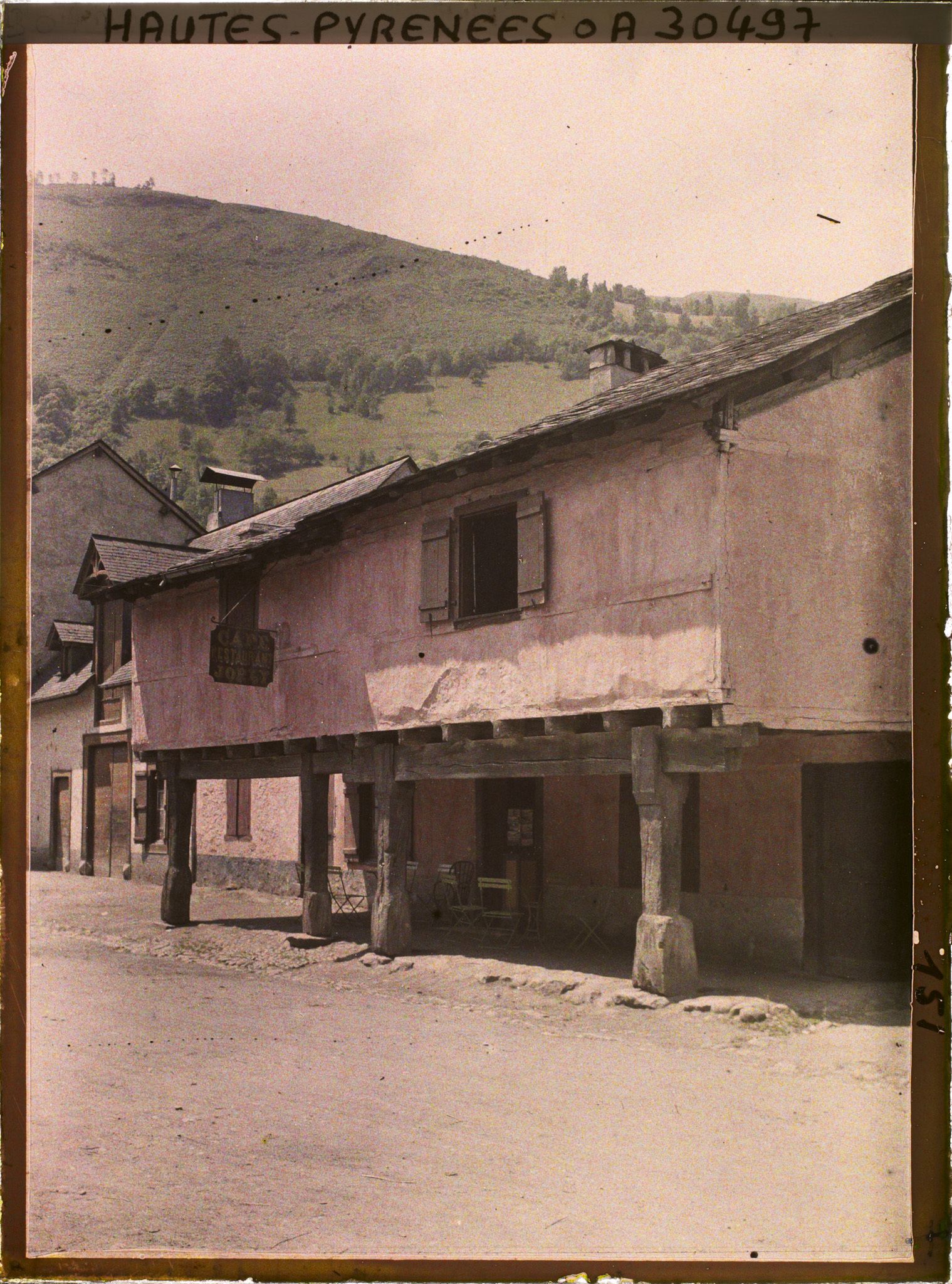 Image représentant France, St Savin, Vieille Maison