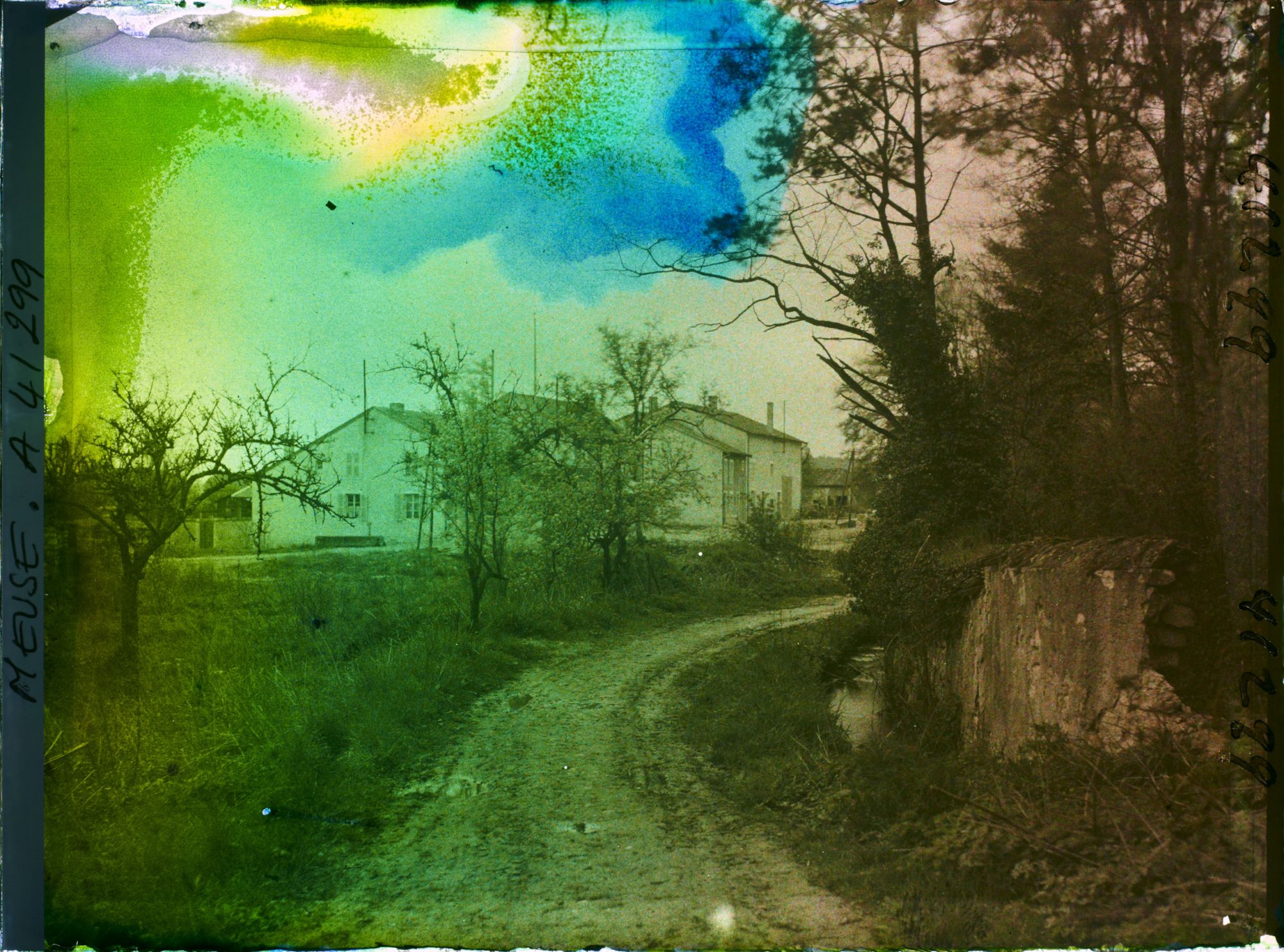 Image représentant France, Apremont (Woëvre), Un Coin du nouveau Village