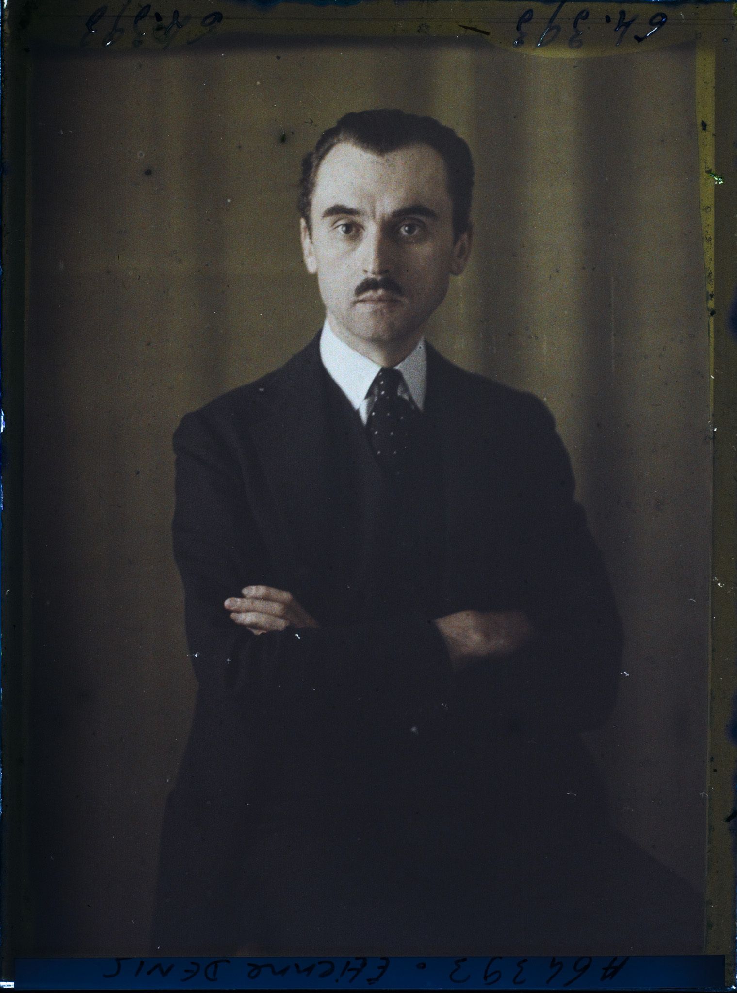 Image représentant Monsieur  https://musee-albert-kahn.s-museum.fr/home/NWQ2OTAwYzNmYjZlZTk1ZWQwODJmMjY4L2dlbmVyaWMtbm90aWNlLXRhYi9hdXRob3JpdHkvNjE3YTc5ZjVjZjhiODk2OGIzMzM3ZDIx/5d6900c3fb6ee95ed082f268/generic-notice-tab/authority/617a79ebcf8b8968b3336bb6 Etienne Denis
