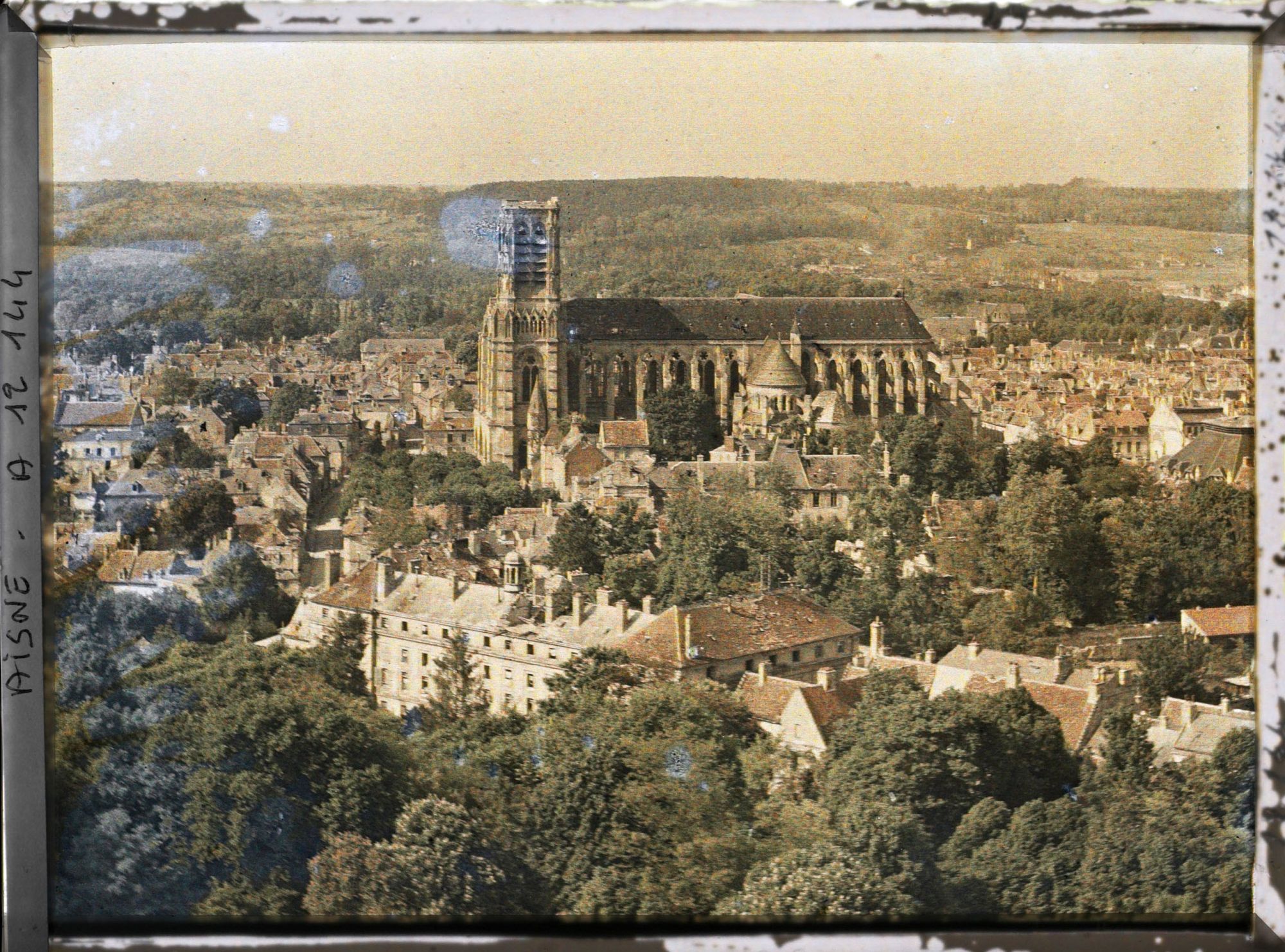 Image représentant Panorama avec la cathédrale Saint-Gervais-et-Saint-Protais