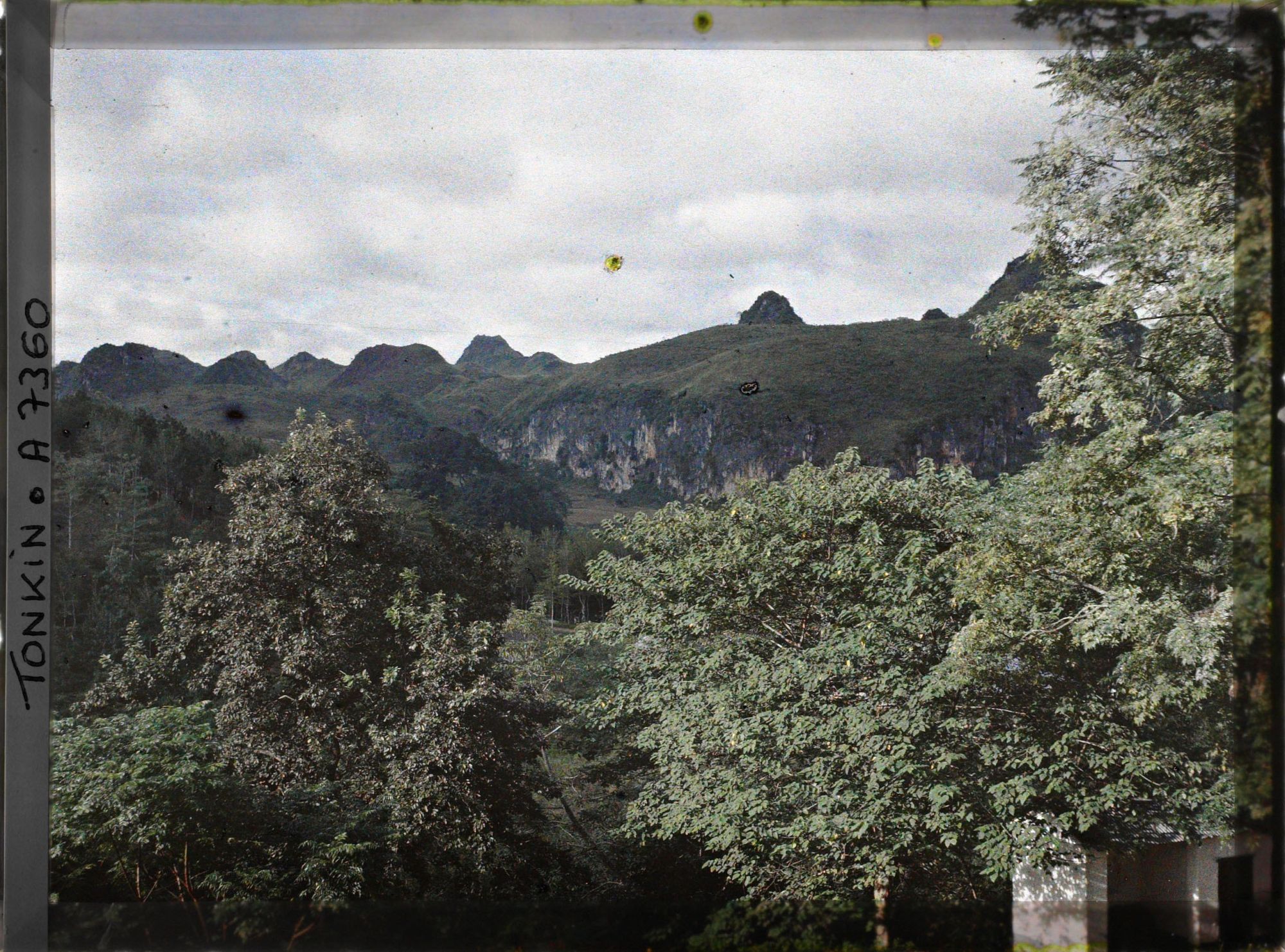 Image représentant Un paysage pris du poste militaire