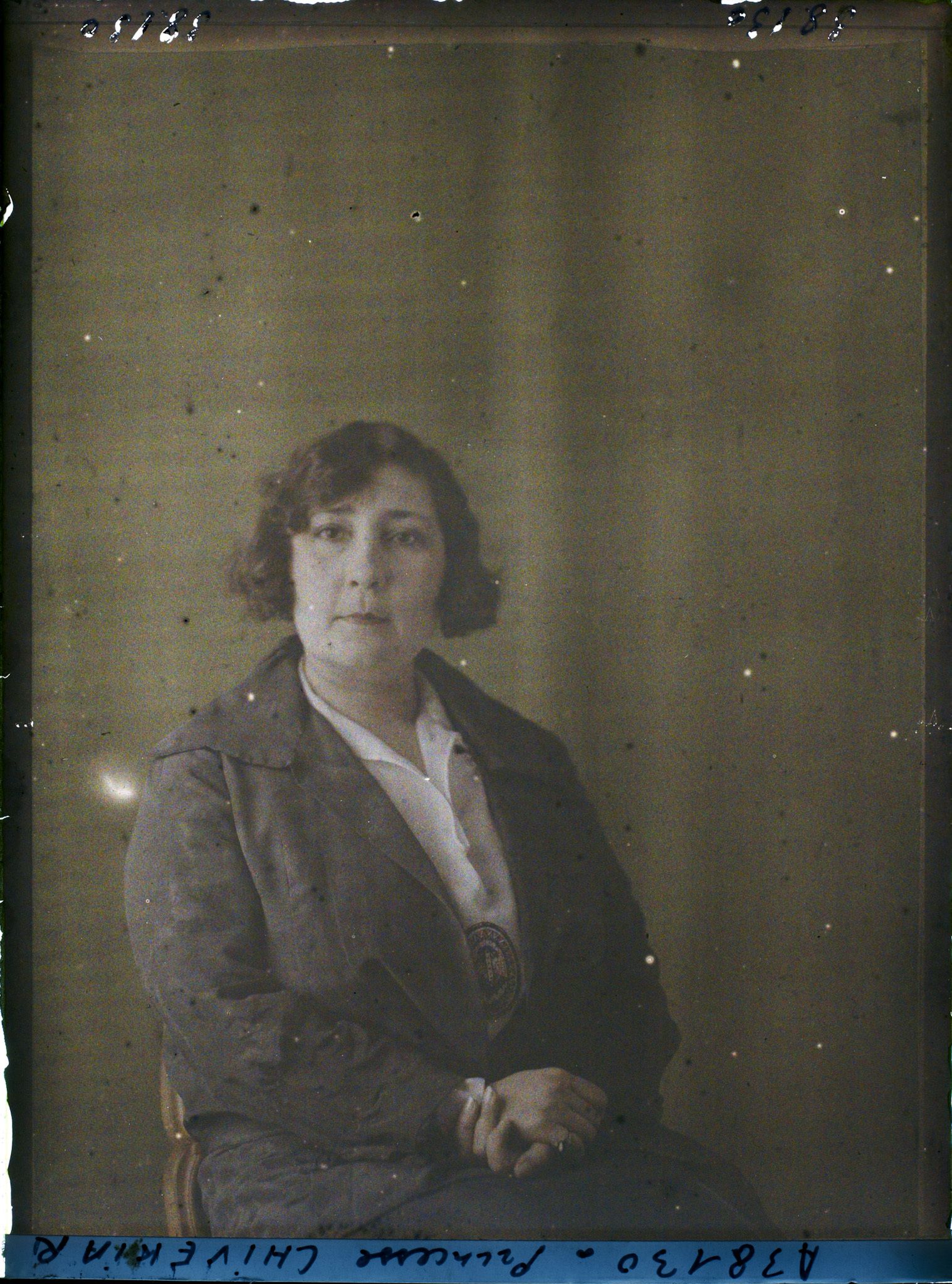 Image représentant La  https://musee-albert-kahn.s-museum.fr/home/NWQ2OTAwYzNmYjZlZTk1ZWQwODJmMjY4L2dlbmVyaWMtbm90aWNlLXRhYi9hdXRob3JpdHkvNjE3YTc5ZjVjZjhiODk2OGIzMzM3ZDIx/5d6900c3fb6ee95ed082f268/generic-notice-tab/authority/617a79ebcf8b8968b3336adf princesse Chivekiar