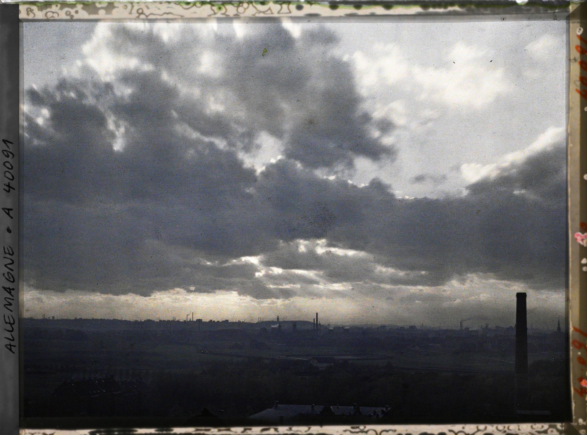 Image représentant Prusse, Gelsenkirchen, Coucher de Soleil s/ la Ruhr