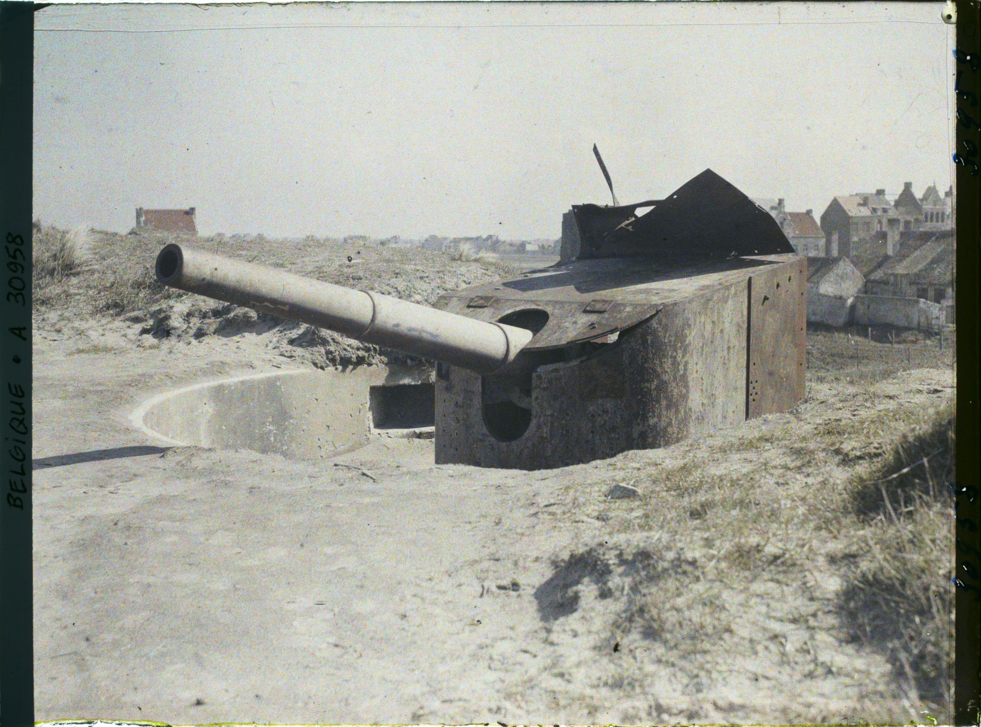 Image représentant Belgique, Middelkerke, Une pièce de la Batterie Cécilie