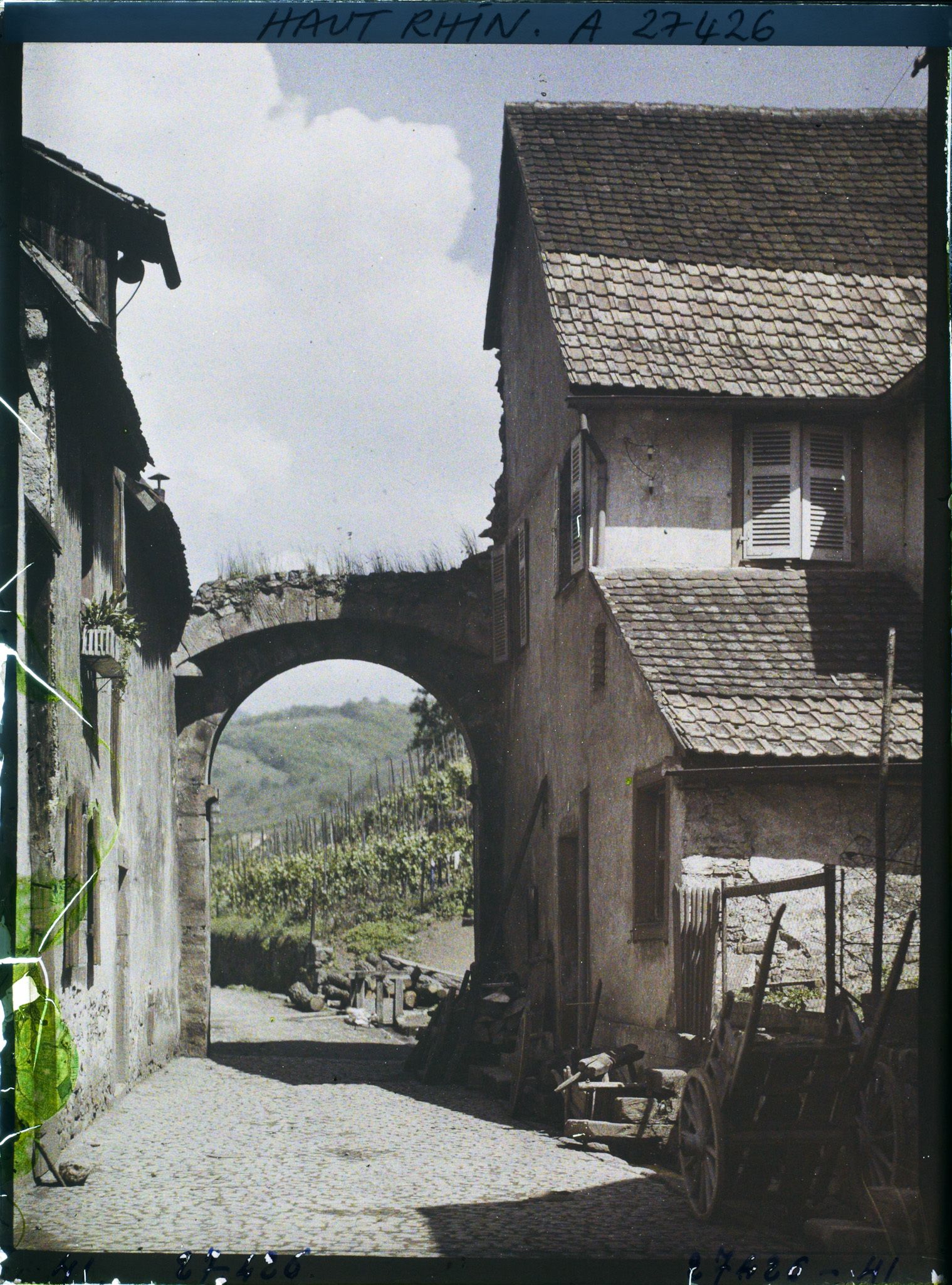 Image représentant France, Kaysersberg, La Porte des Vierges