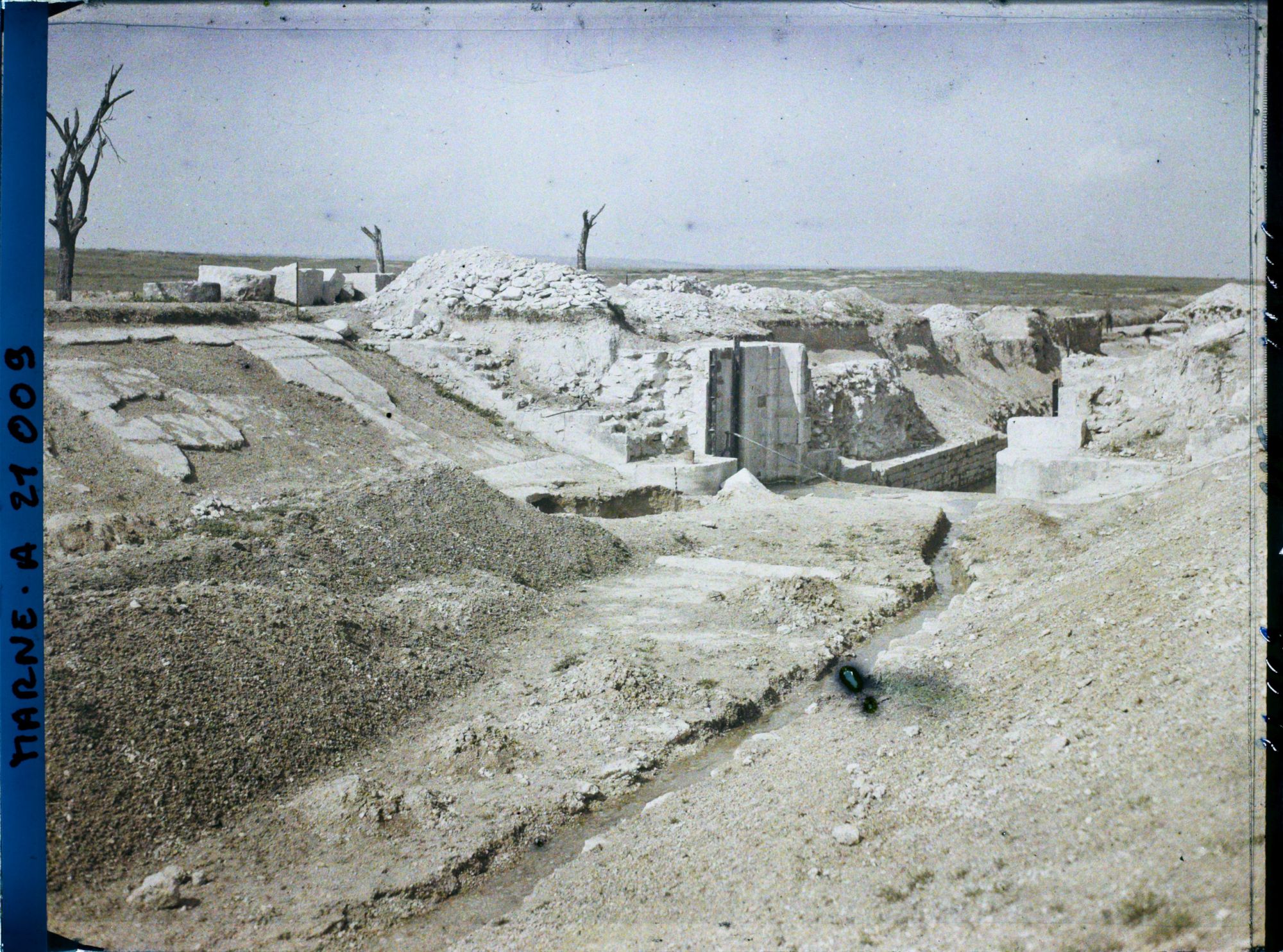 Image représentant France, Loivre, Canal Marne-Aisne, écluse de Nougouzaine