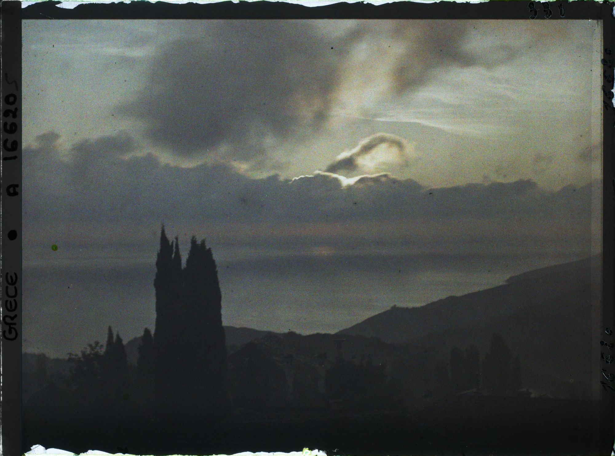 Image représentant Mont Athos, Karyès, Levers de Soleil à Karyès