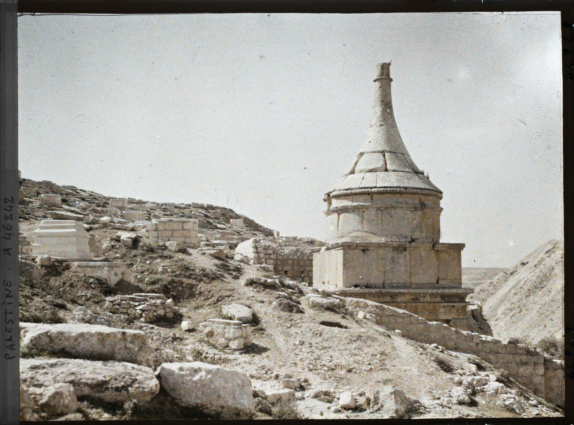 Image représentant Tombeau dit d'Absalon (Yav Avshalom)