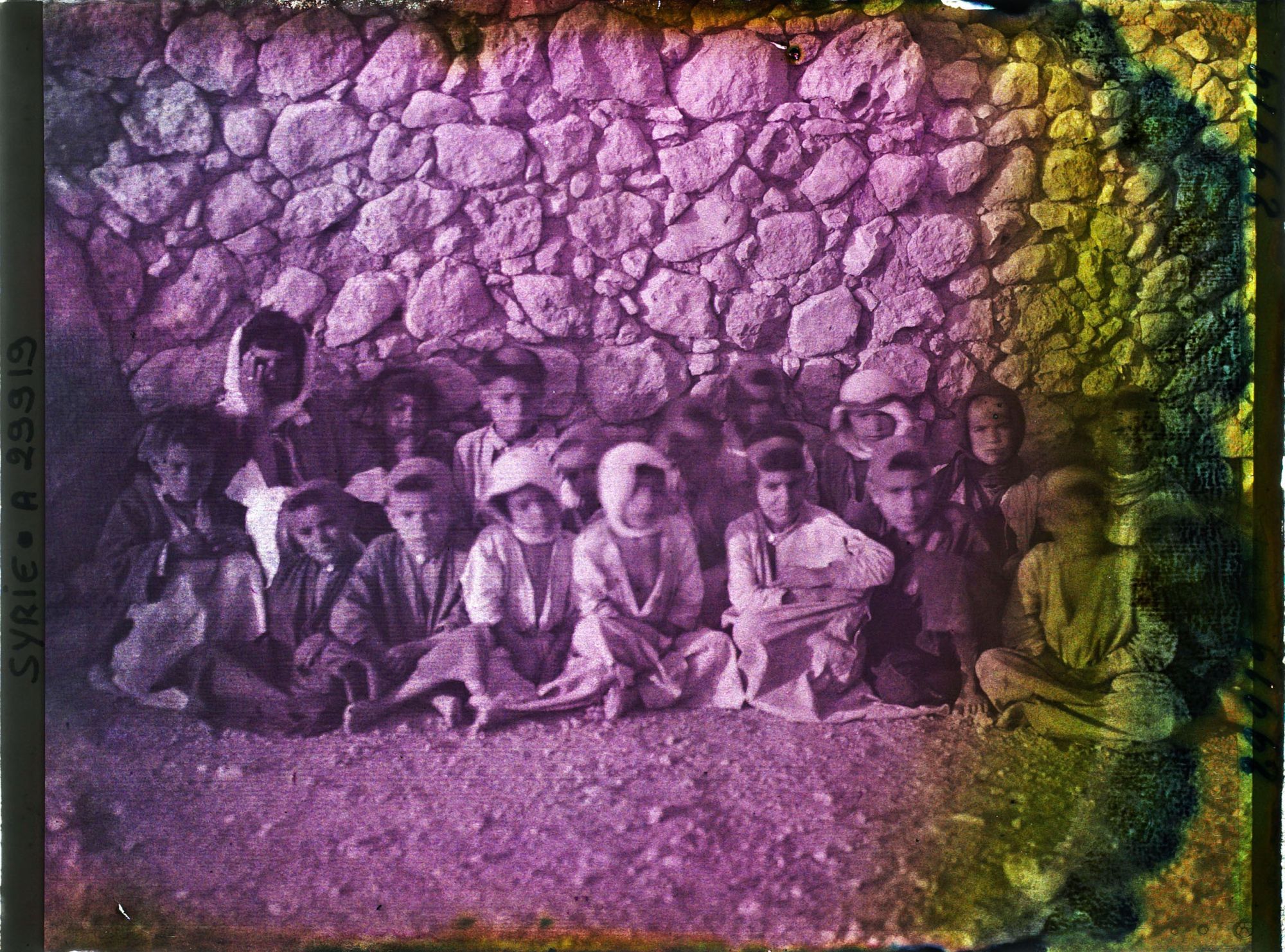 Image représentant Des enfants bédouins