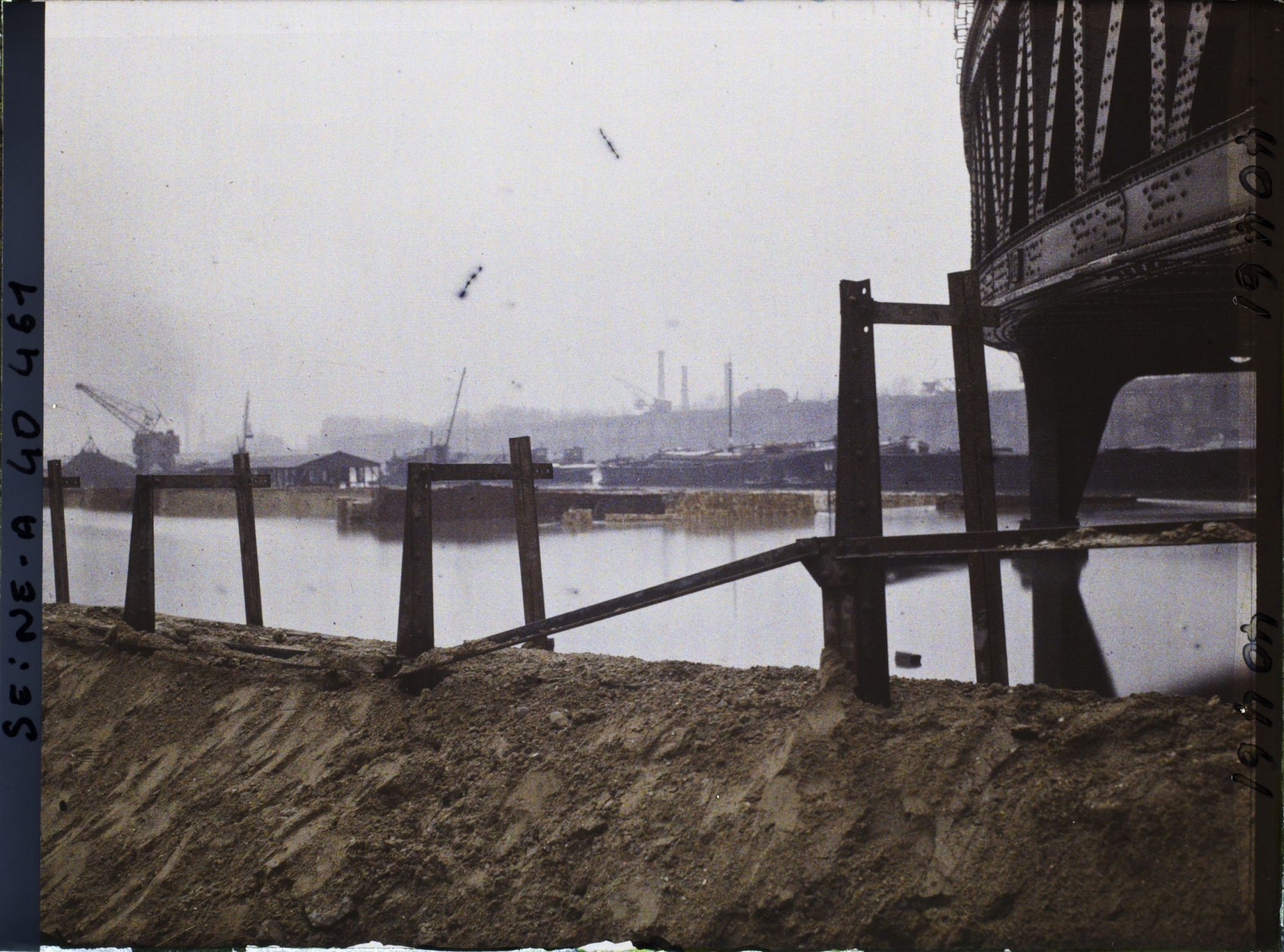 Image représentant La crue de la Seine (quai de la Rapée?)