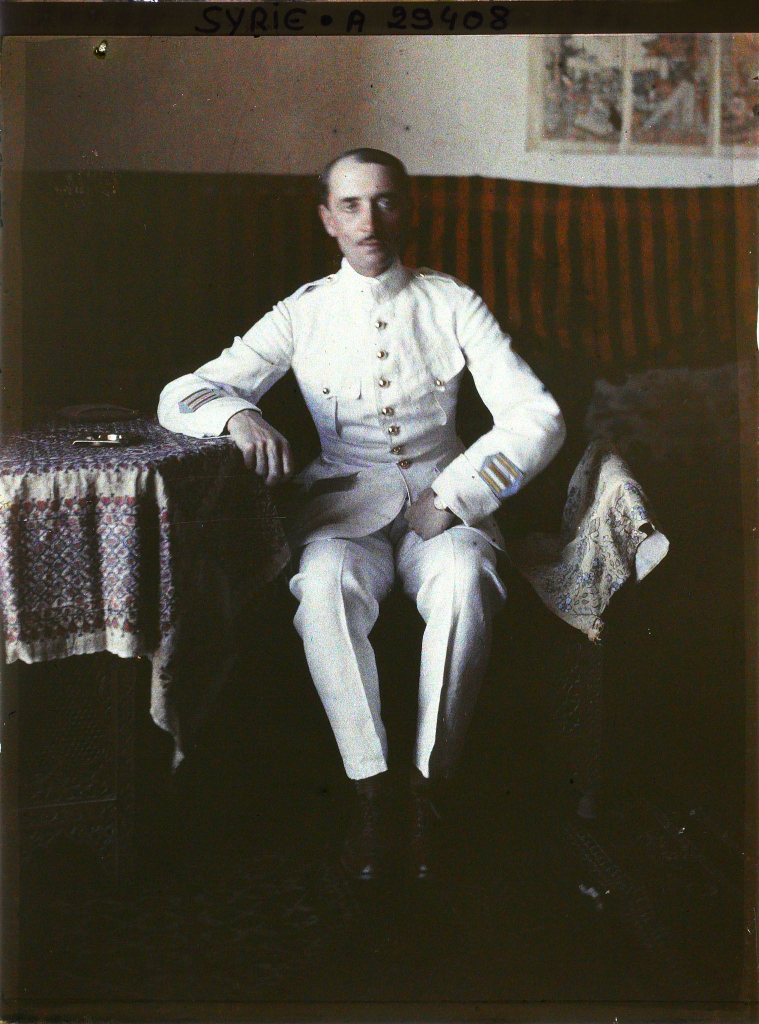 Image représentant Le colonel Catroux