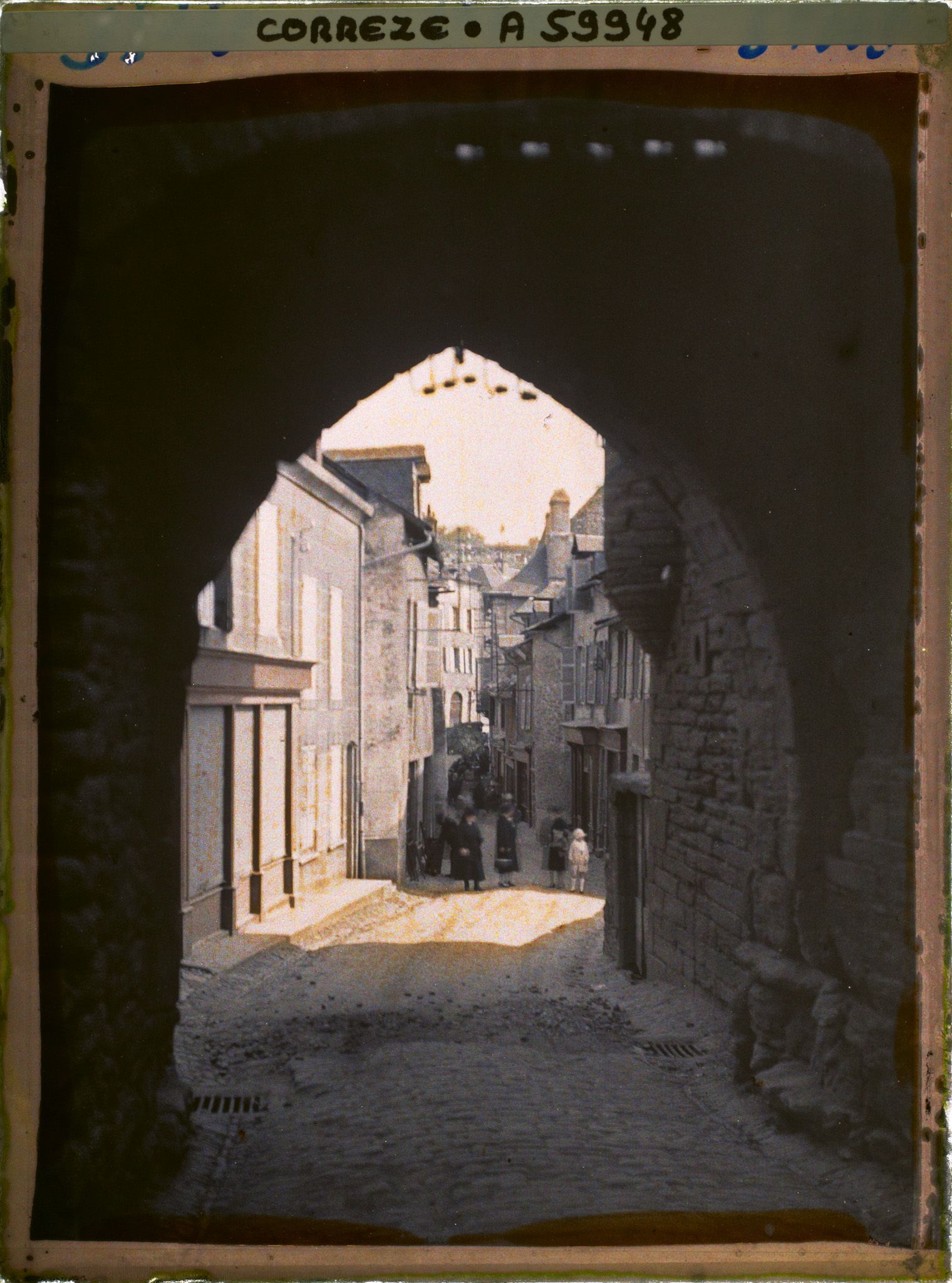 Image représentant La rue de la porte Barachaude (actuelle rue Gabriel Furnestin) prise depuis la rue Jean Gentet