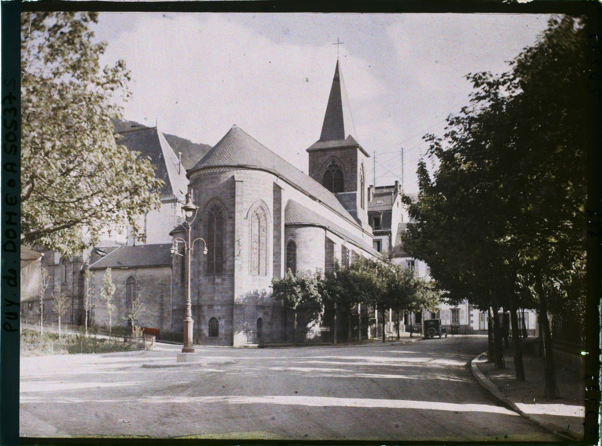 Image représentant France, Mont Dore, L'Eglise