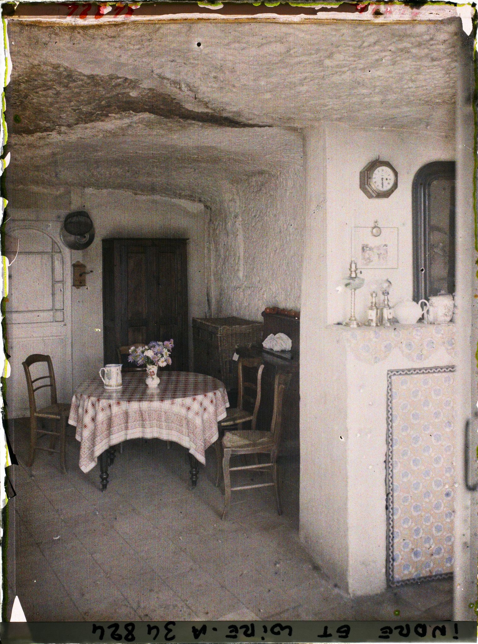 Image représentant Intérieur d'une maison troglodyte aux Patys