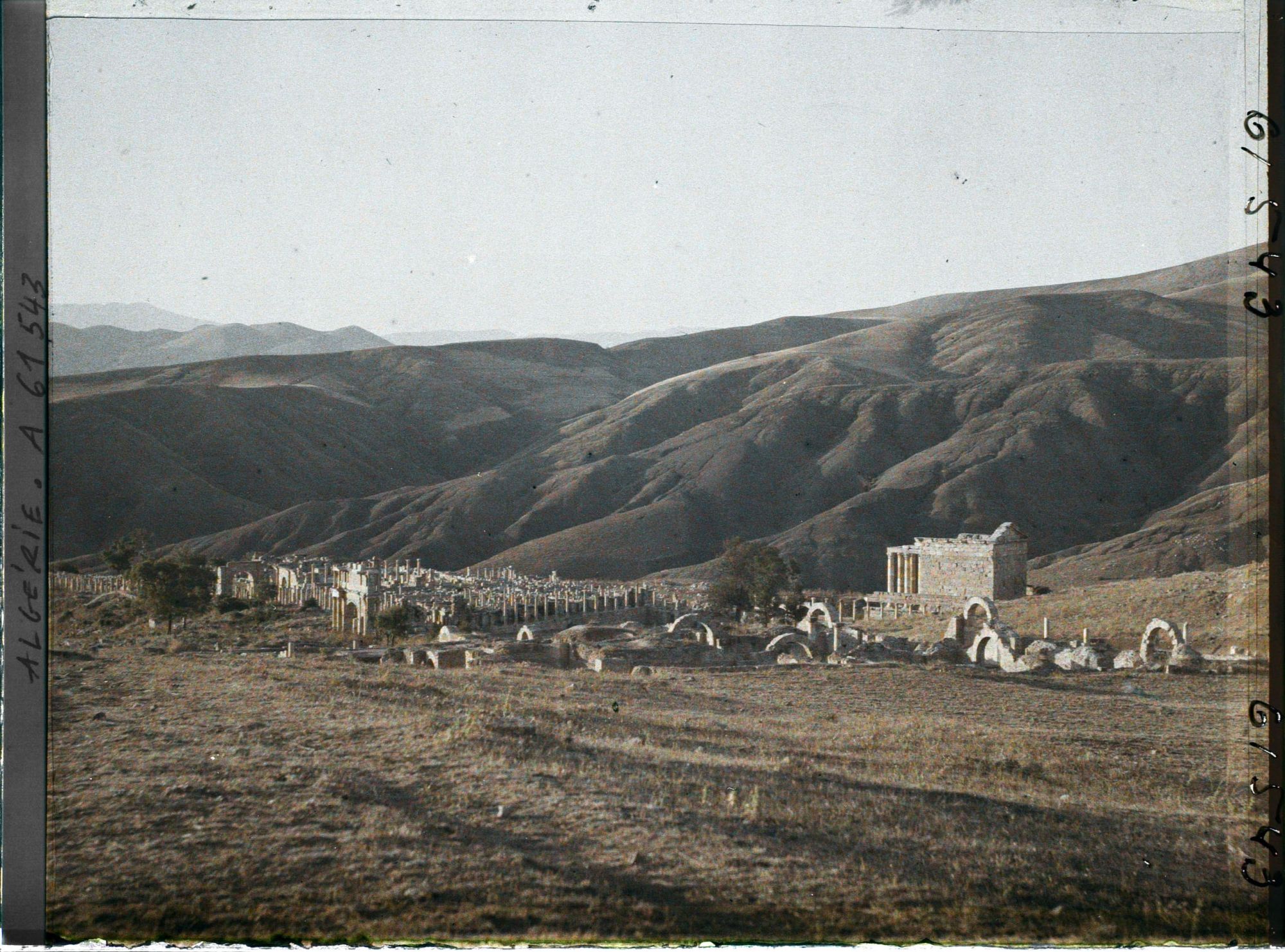 Image représentant Vue générale de la cité antique Cuicul