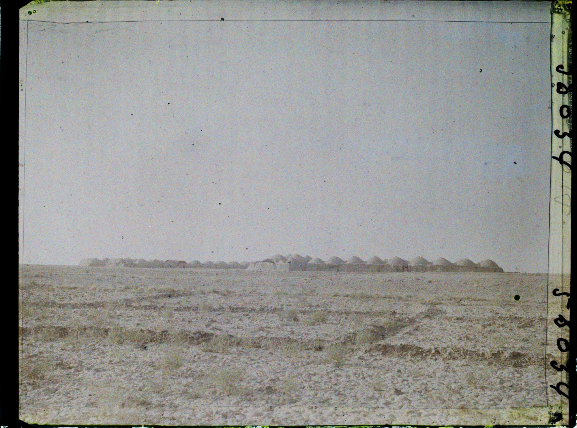 Image représentant Vers le village abandonné