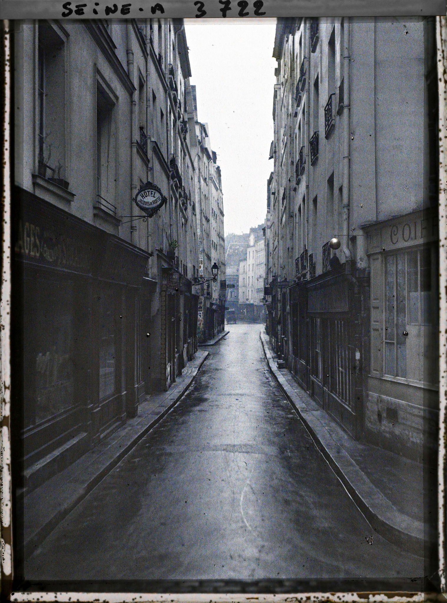 Image représentant La rue de l'hôtel de ville