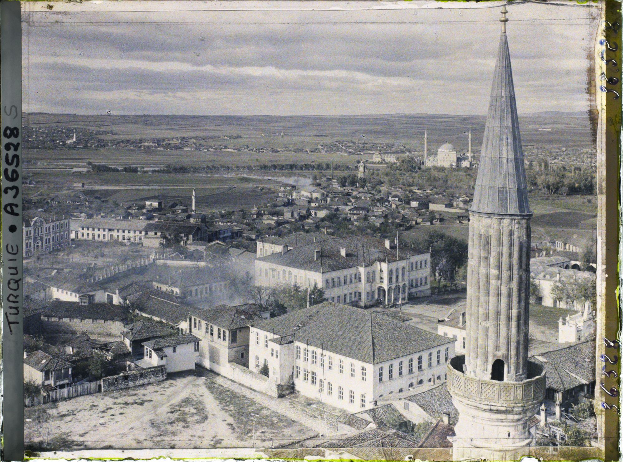 Image représentant Panorama pris de l'un des 4 minarets de la mosquée du Sultan Murat