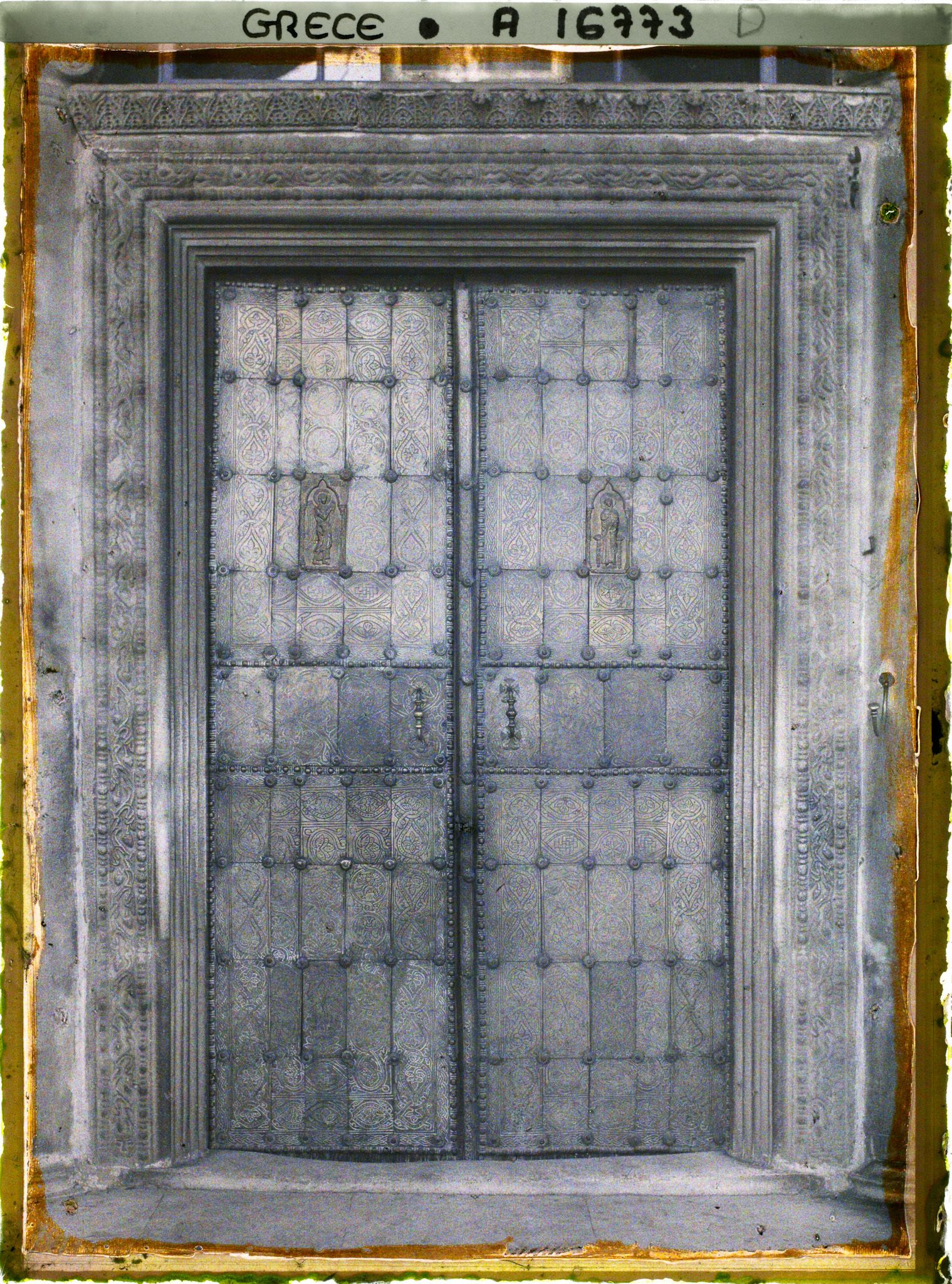 Image représentant Mont Athos, Vatopédi, Porte de l'Eglise, ancne Porte de Ste Sophie de Salonique