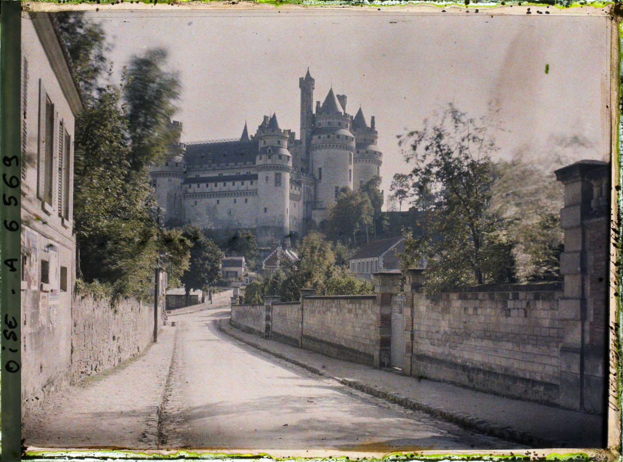 Image représentant France, Pierrefonds, Le Château de Pierrefonds