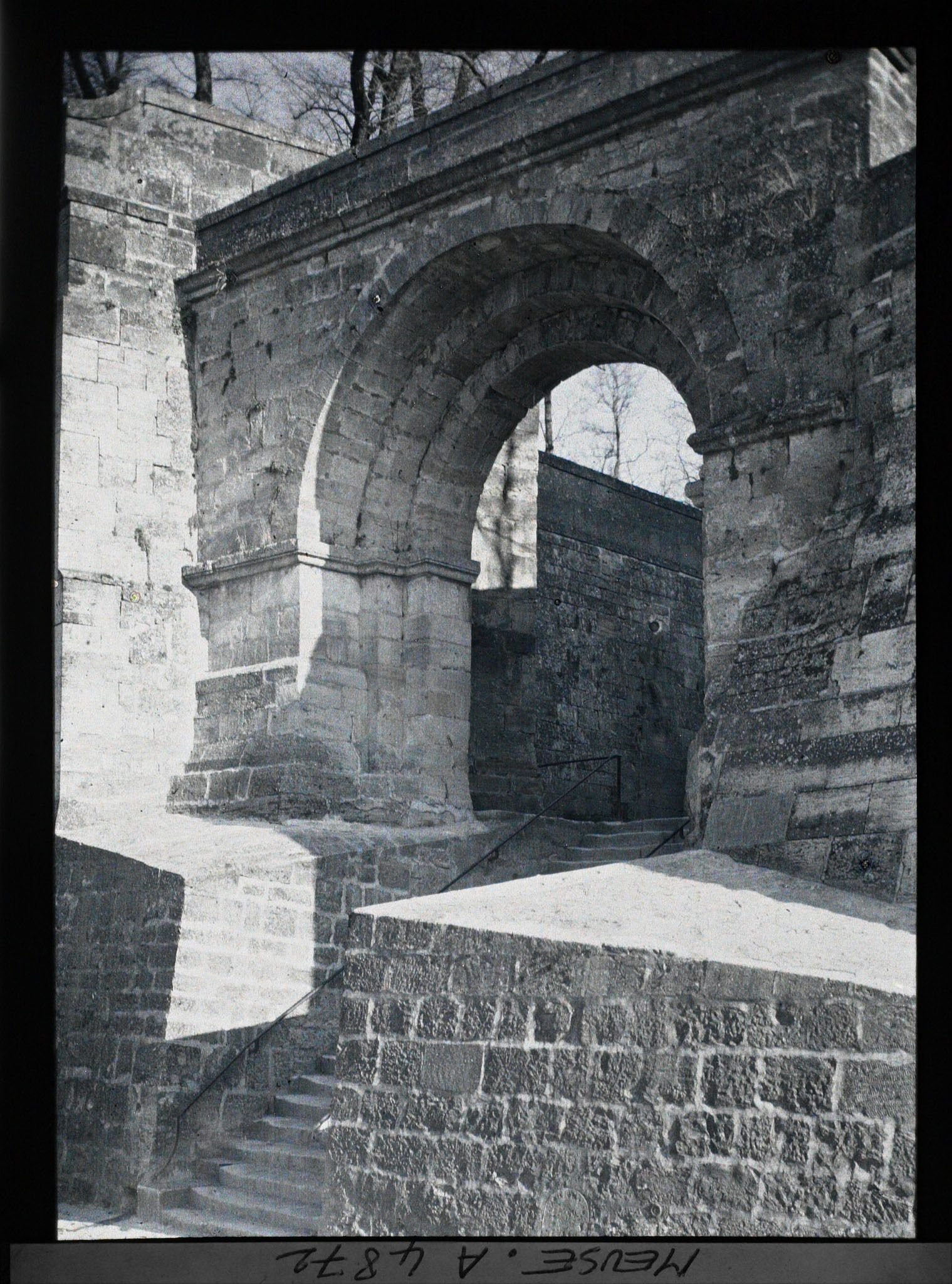 Image représentant La Porte du Château