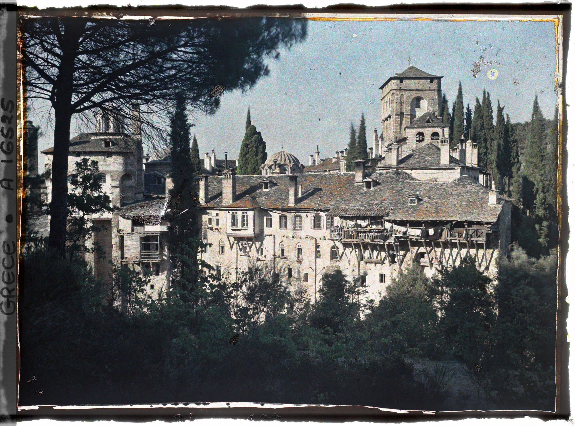 Image représentant Turquie, Hilendar, Extérieur du Monastère