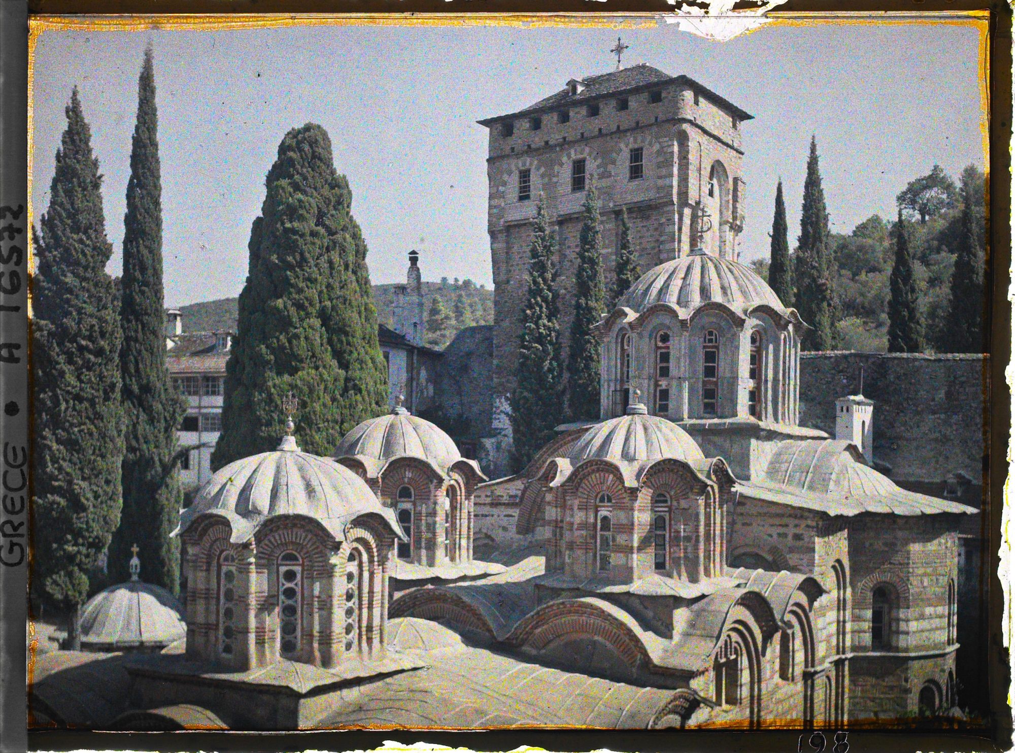 Image représentant Turquie, Hilendar, Les Coupoles et la Tour du Monastère