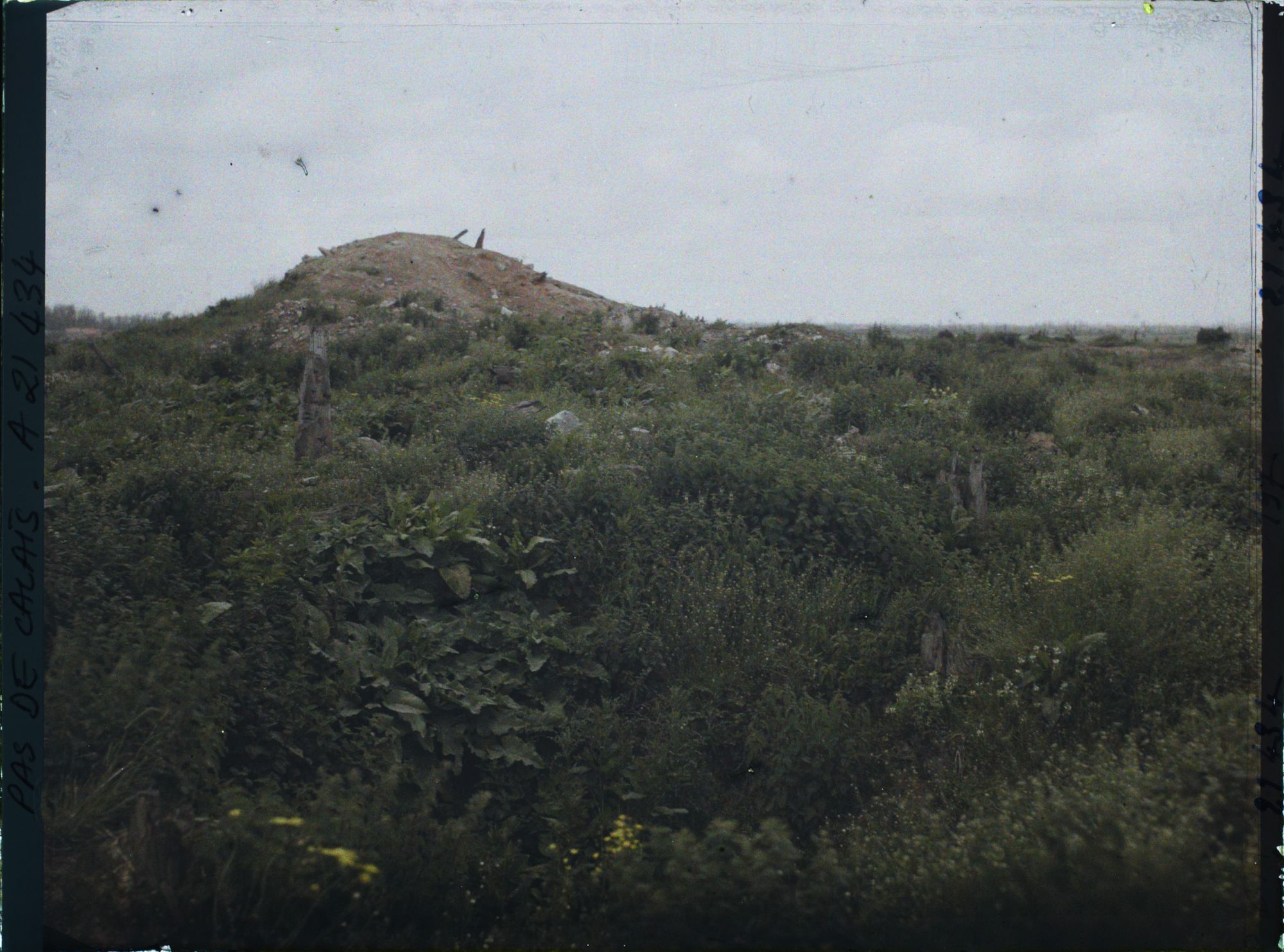 Image représentant France, Givenchy, Ce qui reste de l'Eglise
