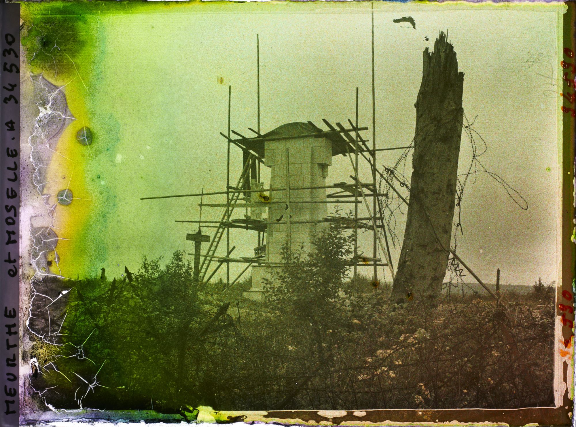 Image représentant France, Sectr Croix des Carmes, Ancien emplacement - La Croix des Carmes vue de la 1ère ligne boche