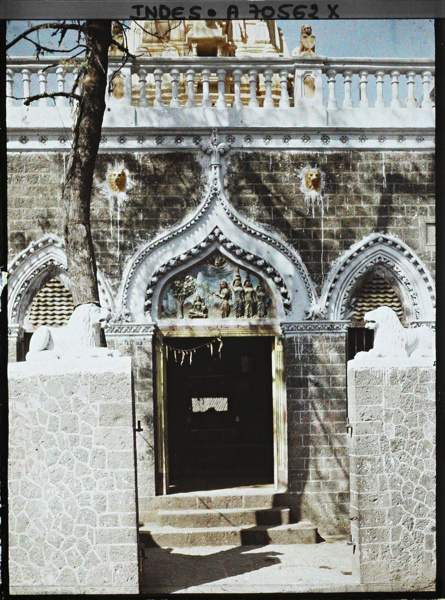 Image représentant Porte d'un temple