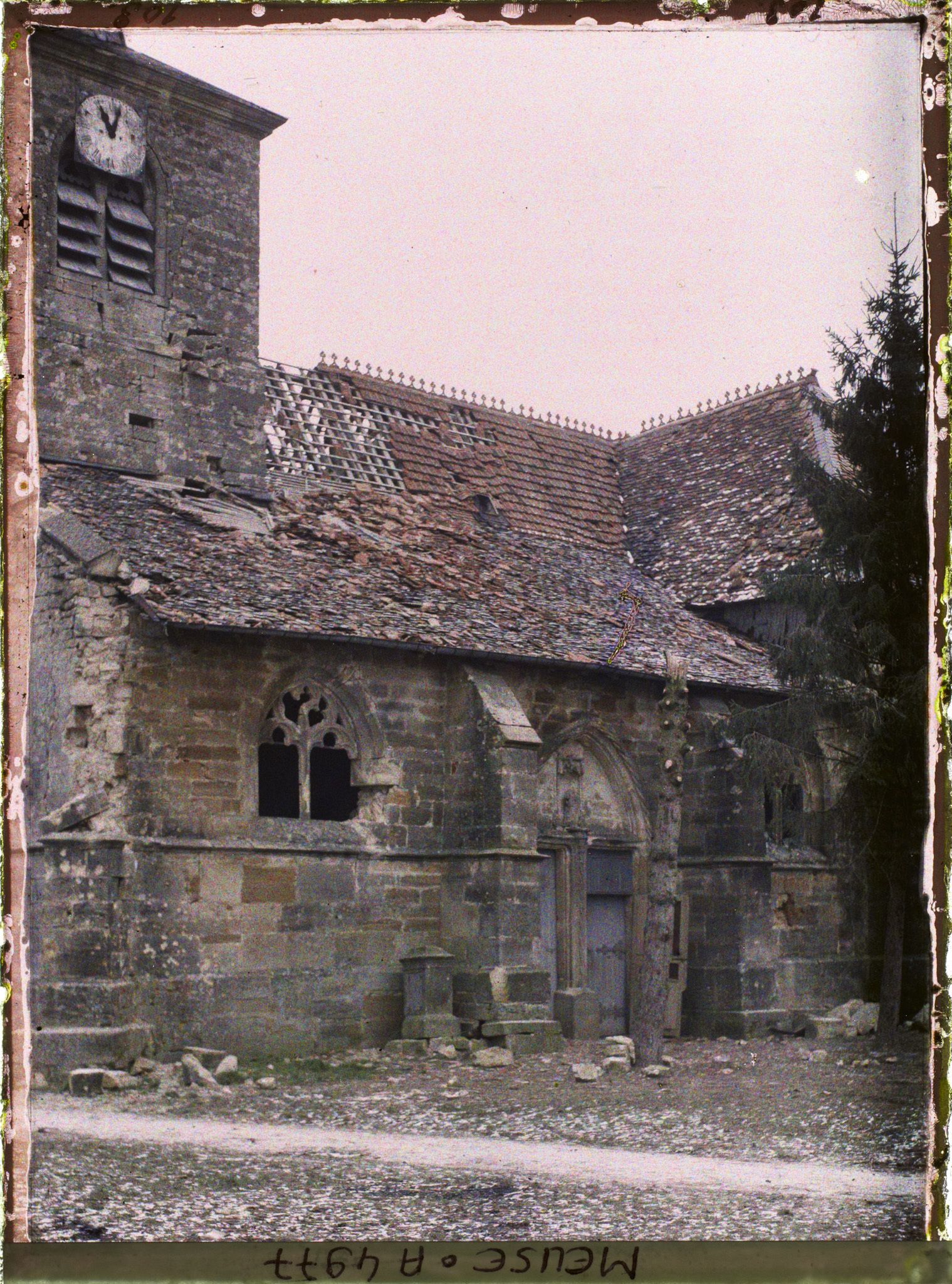 Image représentant France, Laimont, L'Eglise vue du Sud, l'arbre Coupé