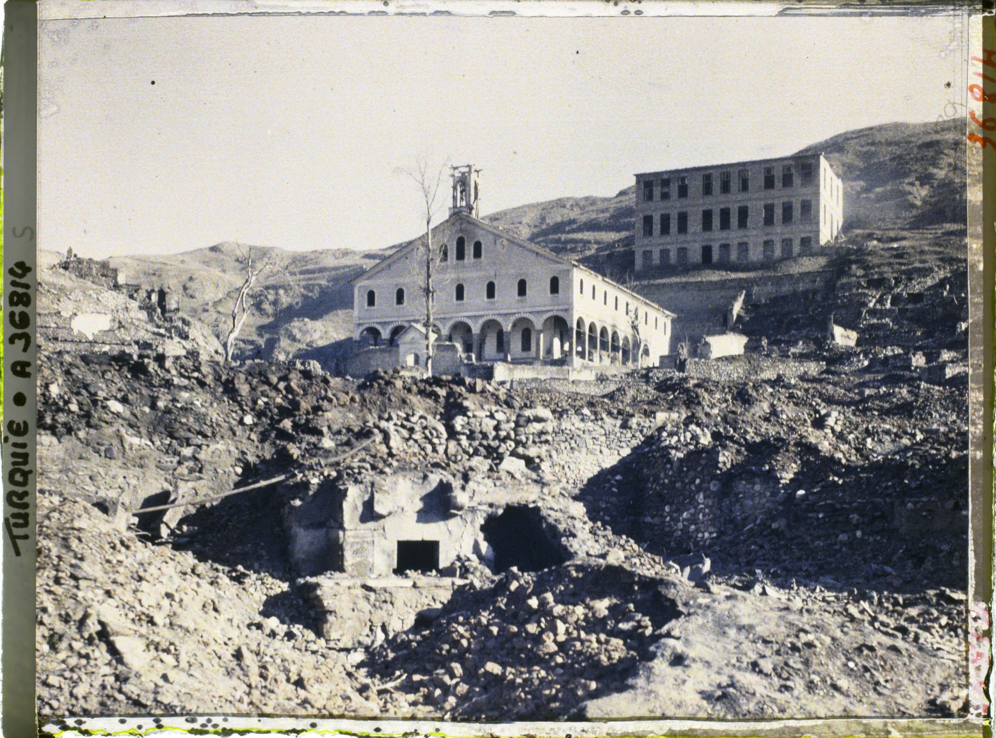 Image représentant Turquie, Keuplu, L'Ecole Grecque
