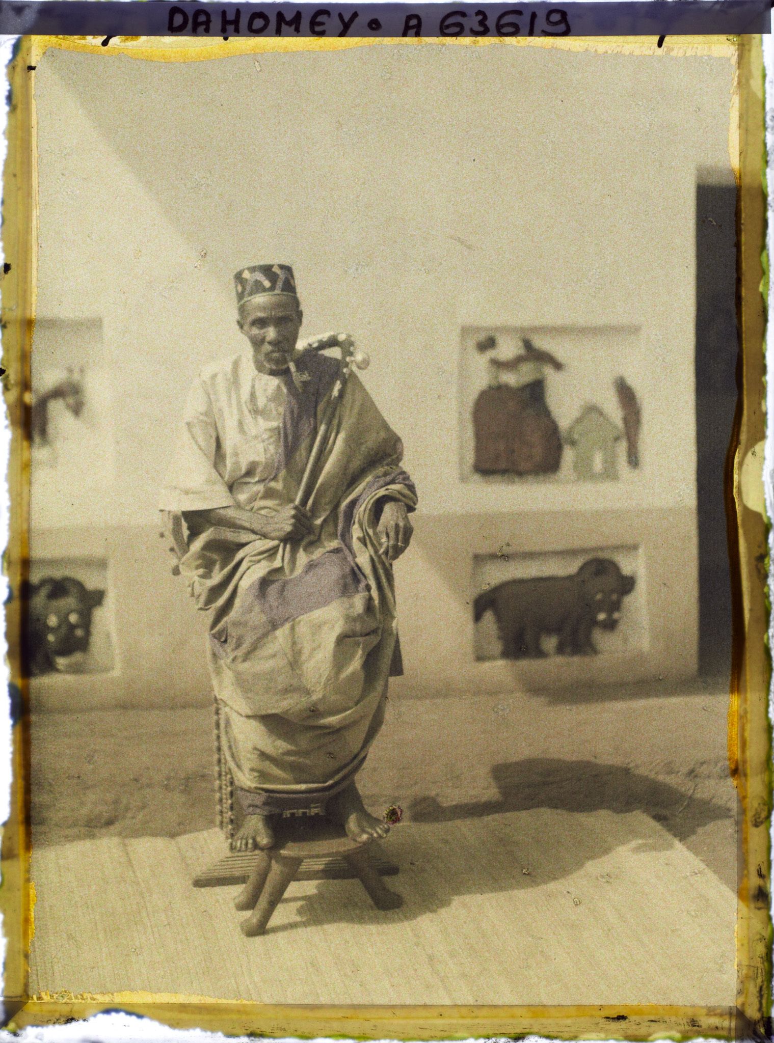 Image représentant Portrait d'Ahovô, chef de la famille royale, frère de  null Béhanzin