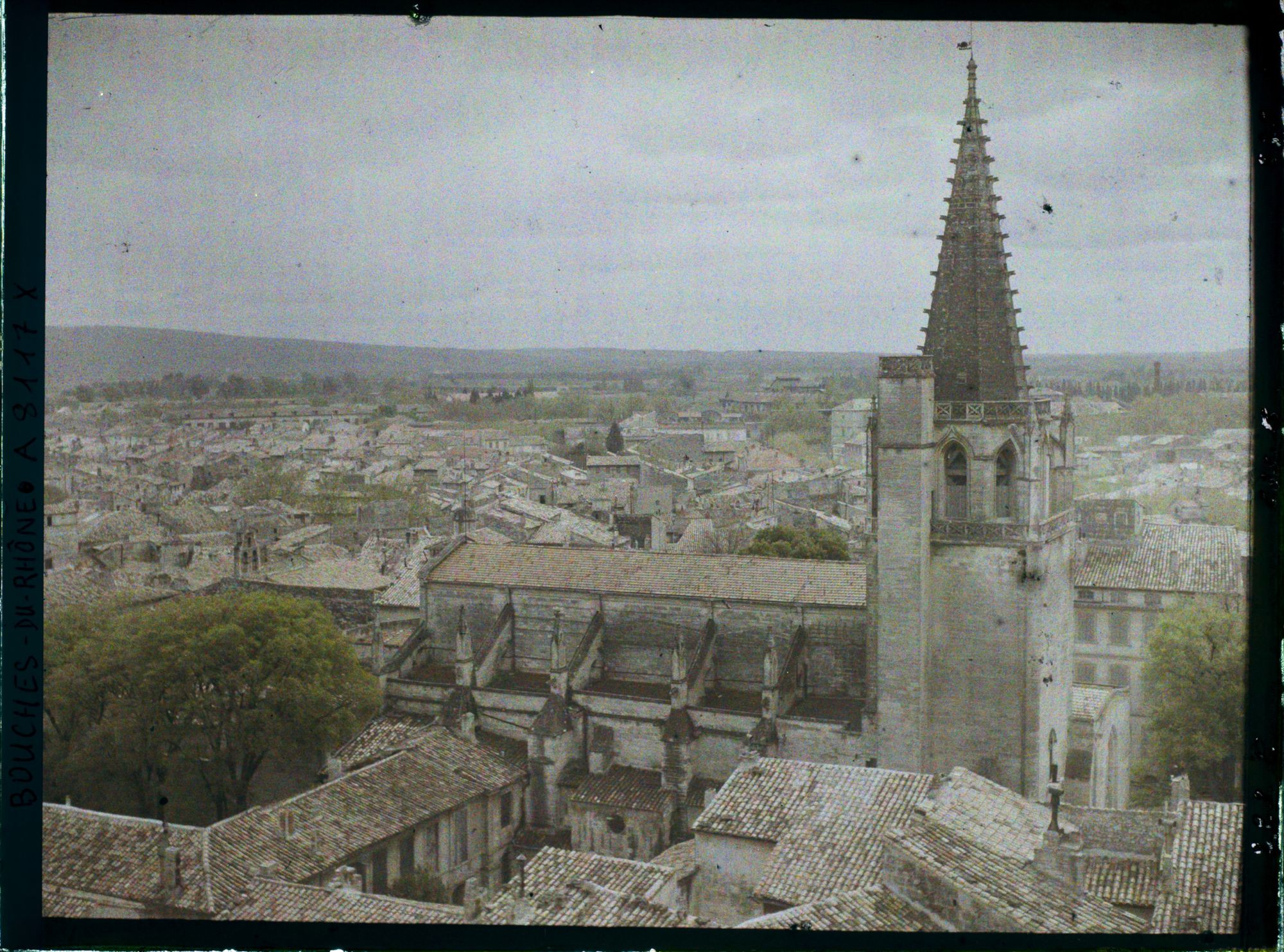 Image représentant Le clocher de l'église Sainte-Marthe