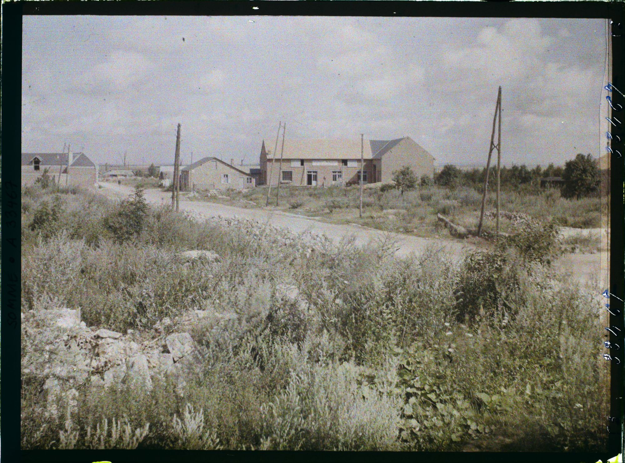Image représentant France, Chaulnes, Vue vers la route d'Albert