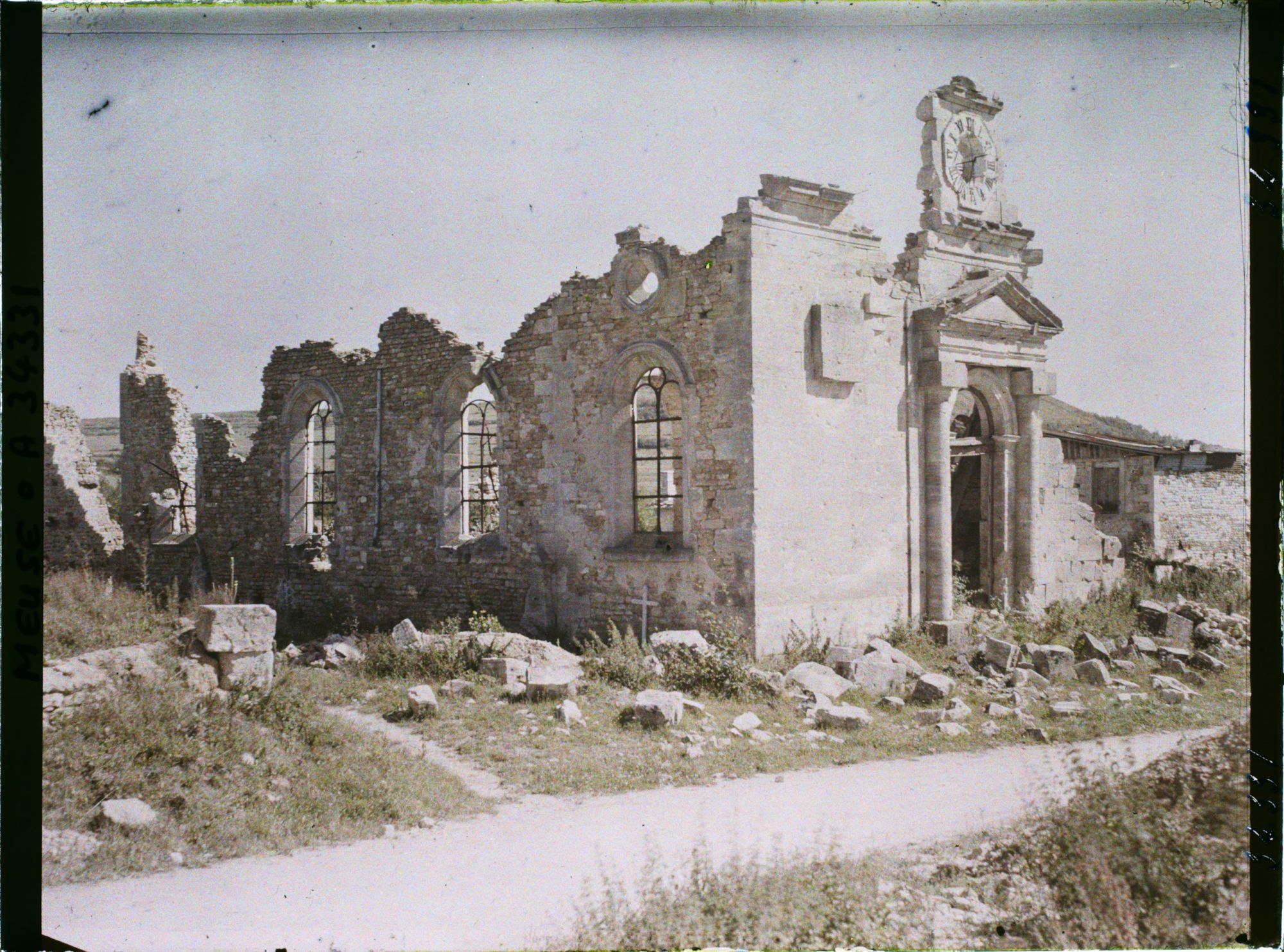 Image représentant France, Les Eparges, Ruines de l'Eglise