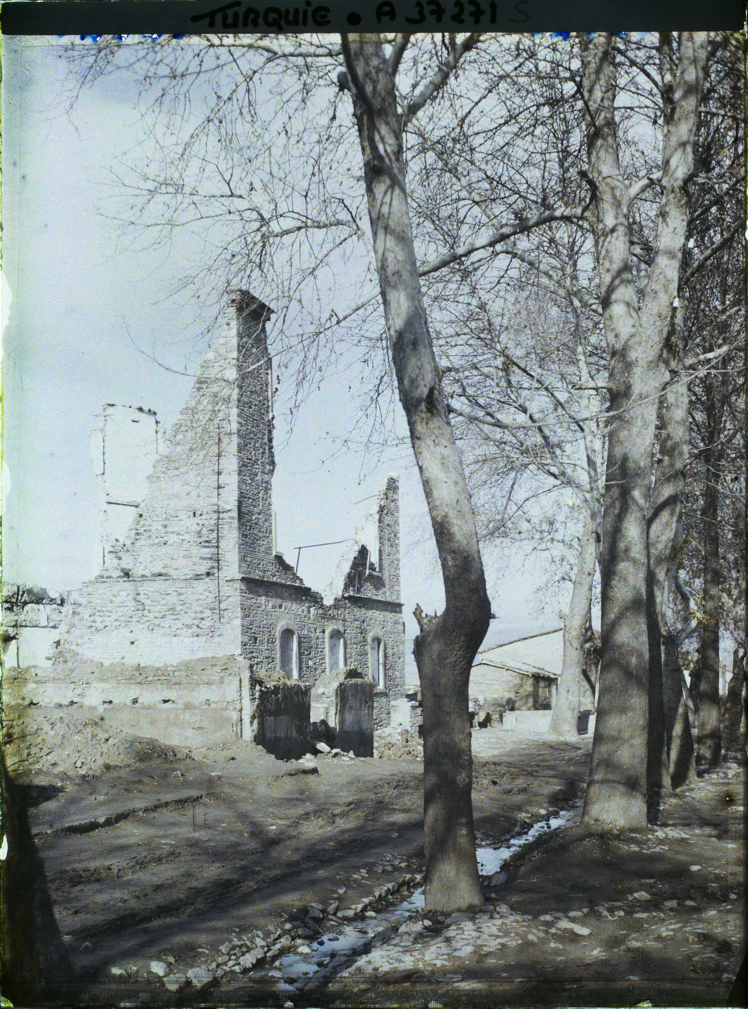 Image représentant Grand moulin incendié