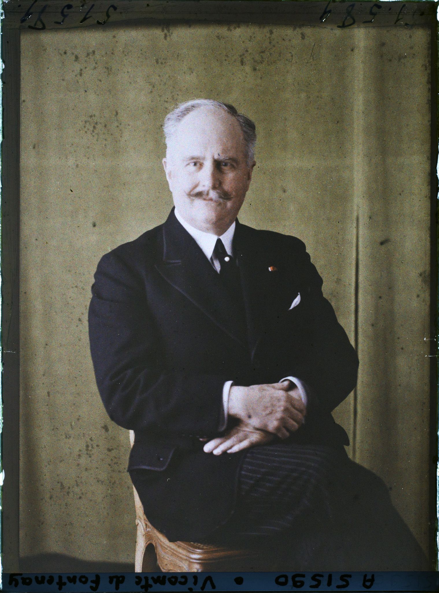 Image représentant https://musee-albert-kahn.s-museum.fr/home/NWQ2OTAwYzNmYjZlZTk1ZWQwODJmMjY4L2dlbmVyaWMtbm90aWNlLXRhYi9hdXRob3JpdHkvNjE3YTc5ZjVjZjhiODk2OGIzMzM3ZDIx/5d6900c3fb6ee95ed082f268/generic-notice-tab/authority/617a79ebcf8b8968b3336d4d Le Vicomte Joseph de Fontenay