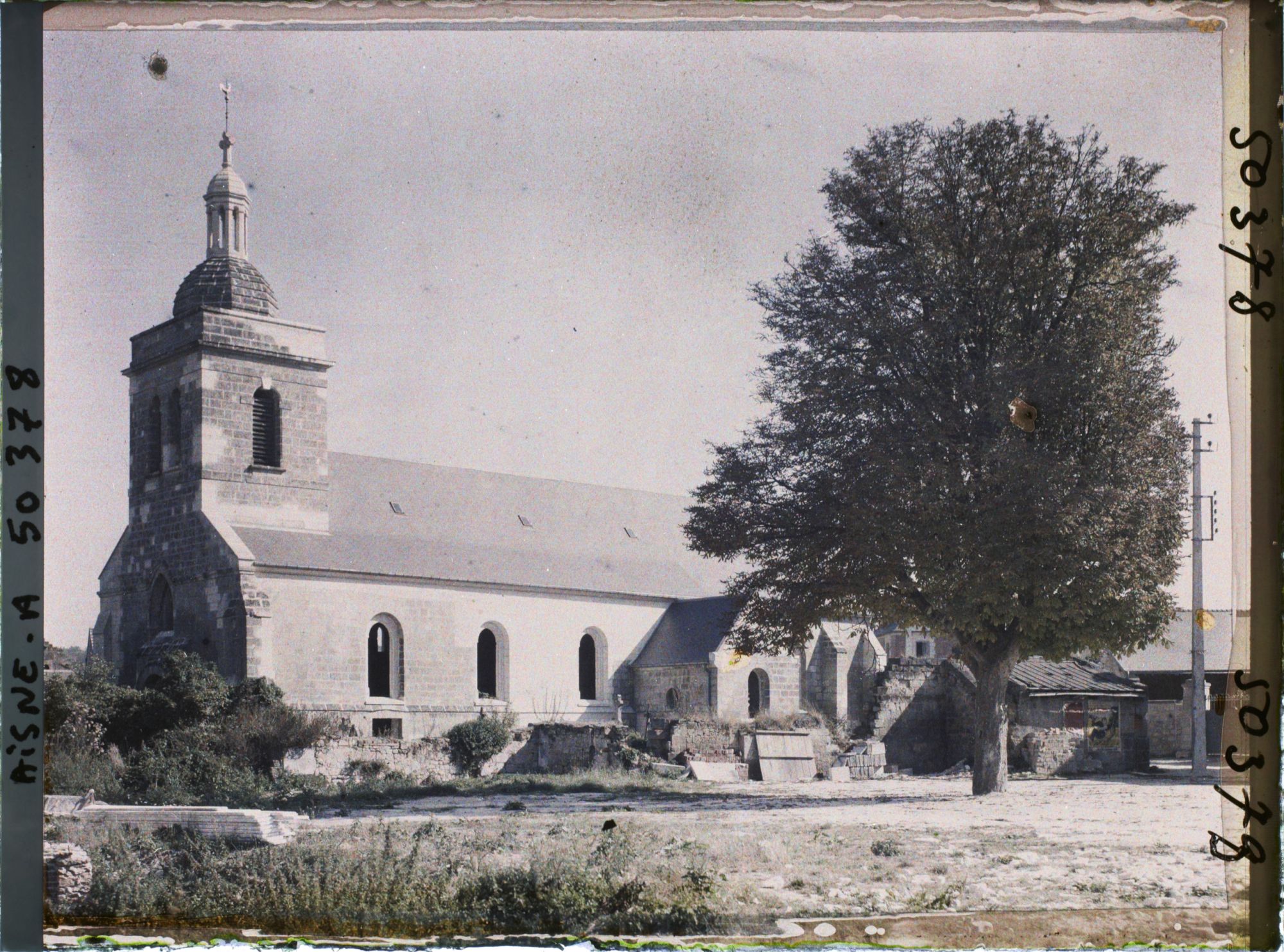 Image représentant France, St Christophe à Berry, L'Eglise