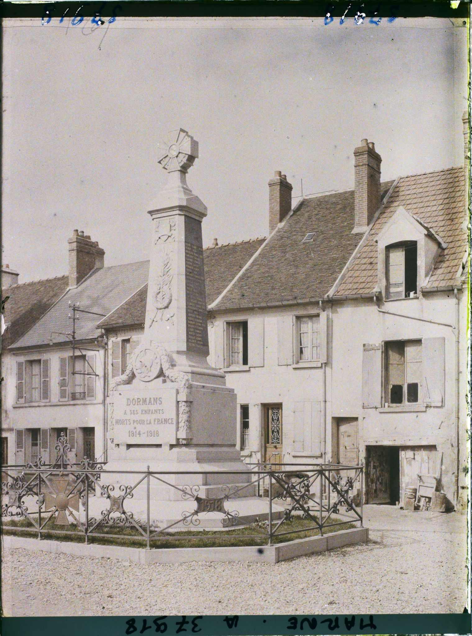 Image représentant France, Dormans, Monument aux morts de 1914-1918