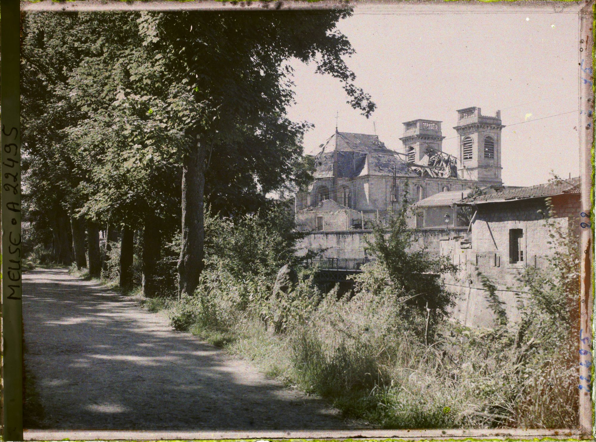 Image représentant France, Verdun, Abside de l'Eglise St Sauveur