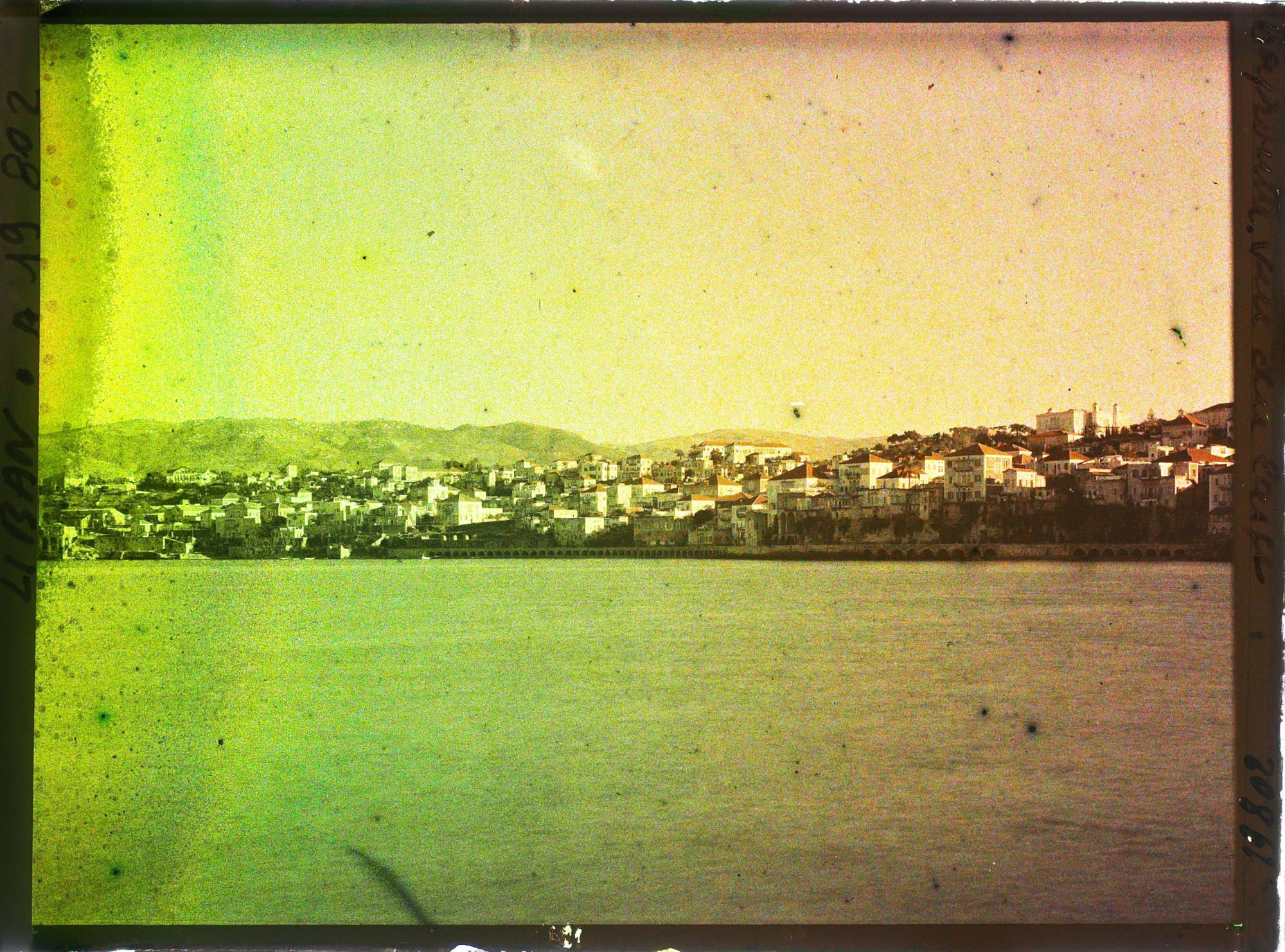 Image représentant Panorama sur la ville depuis le large