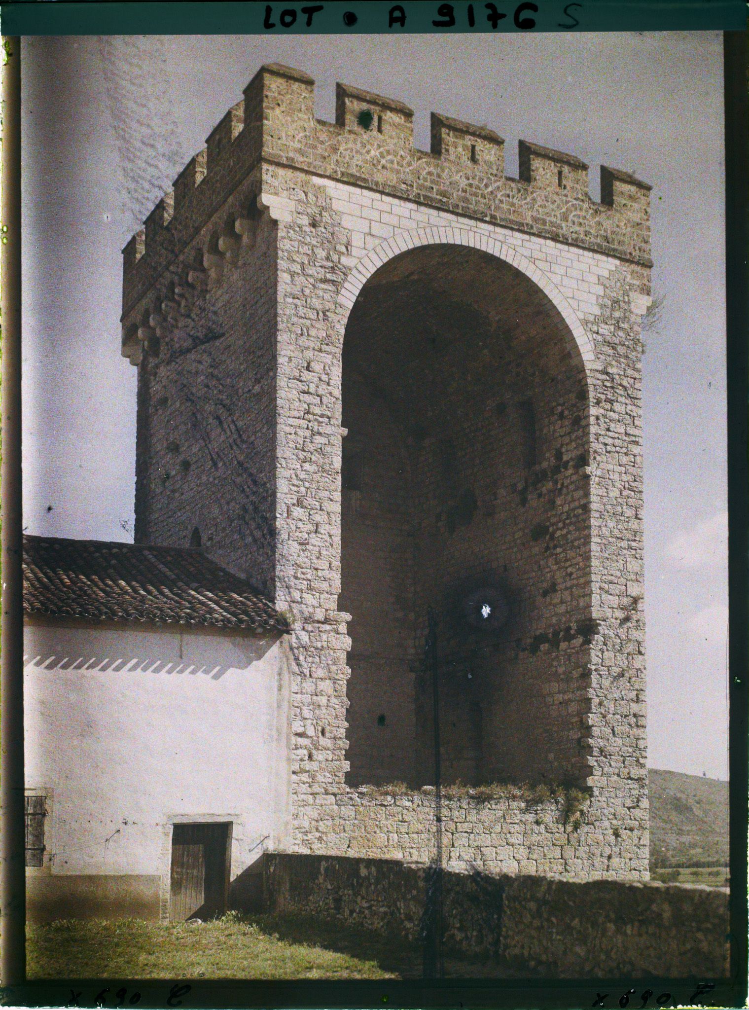 Image représentant France, Cahors, Le Tour des Pendus