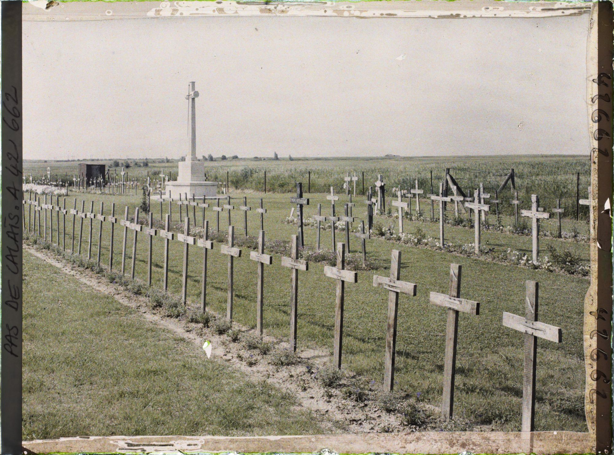 Image représentant France, Bailleul-Sire-Berthoult, Le Cimetière Anglais (Albuera)