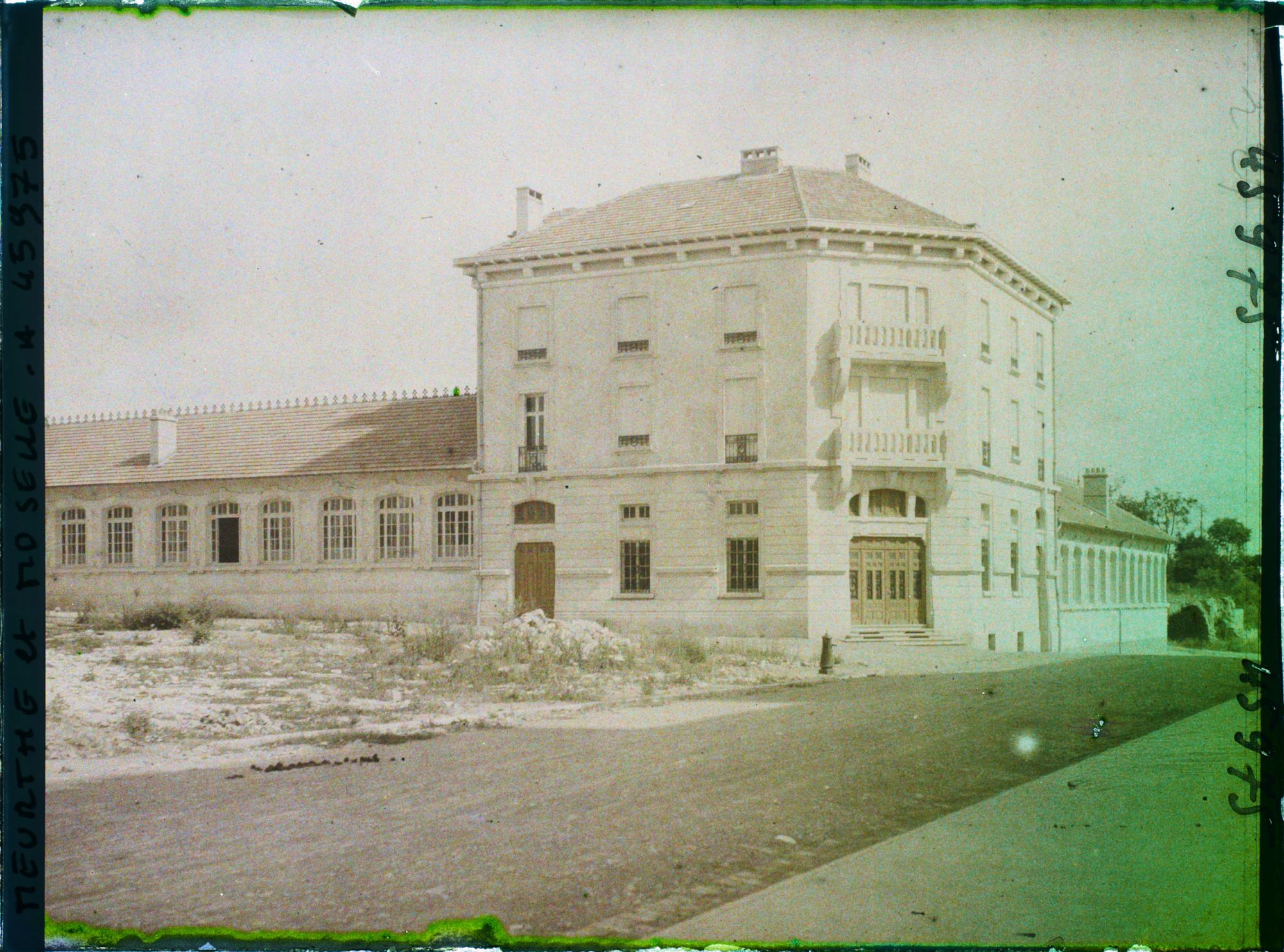 Image représentant France, Nomény, Les nouvelles Ecoles