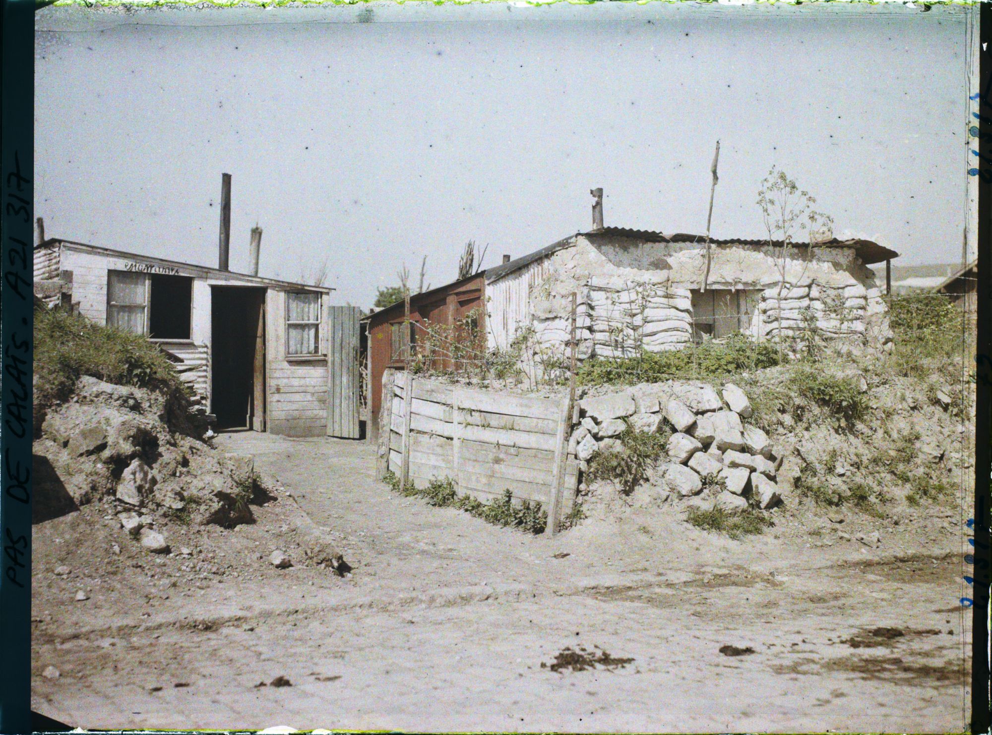 Image représentant France, Souchez, Maison dans un Abri.