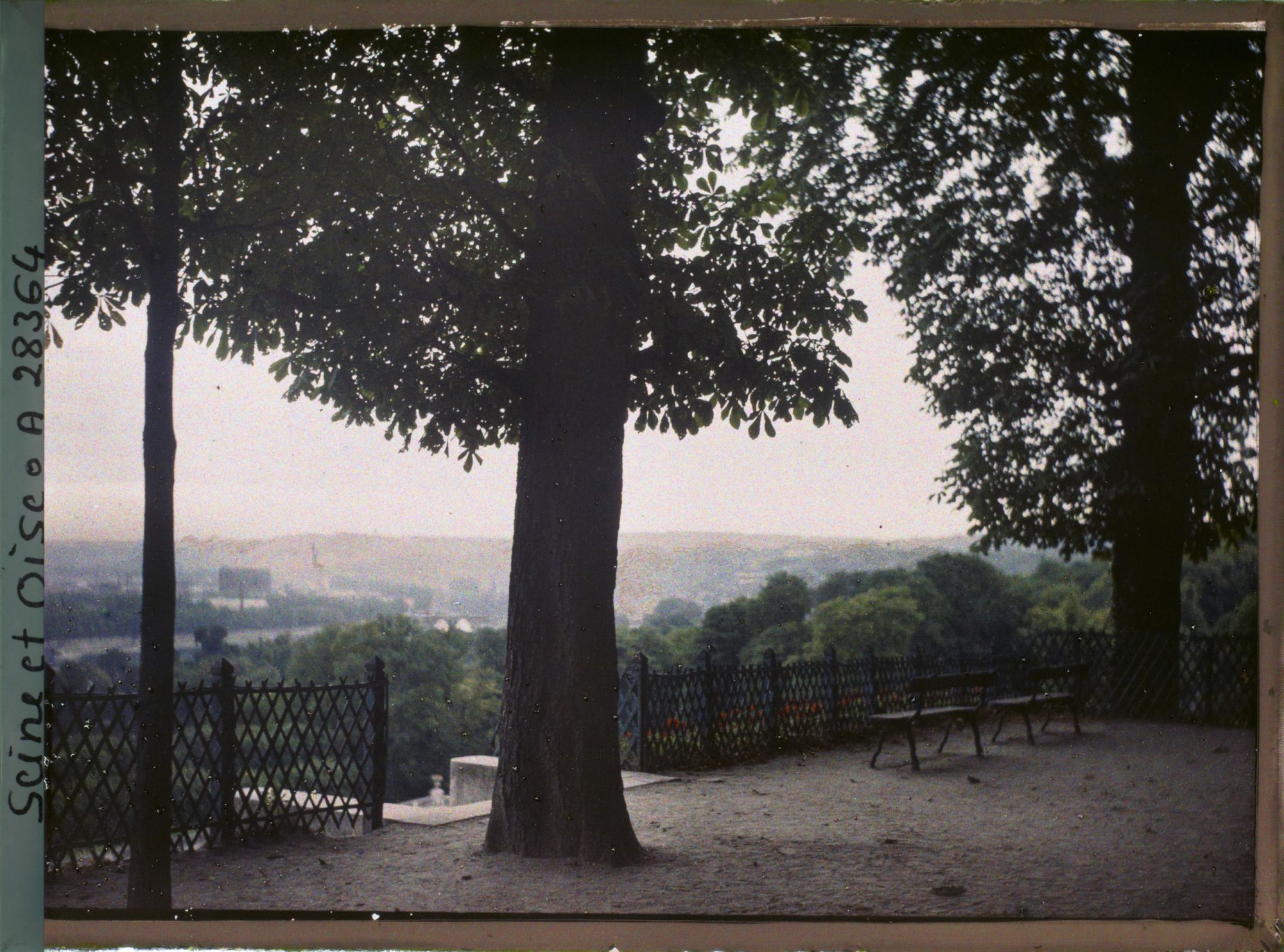 Image représentant Vue prise de la terrasse du Trocadéro