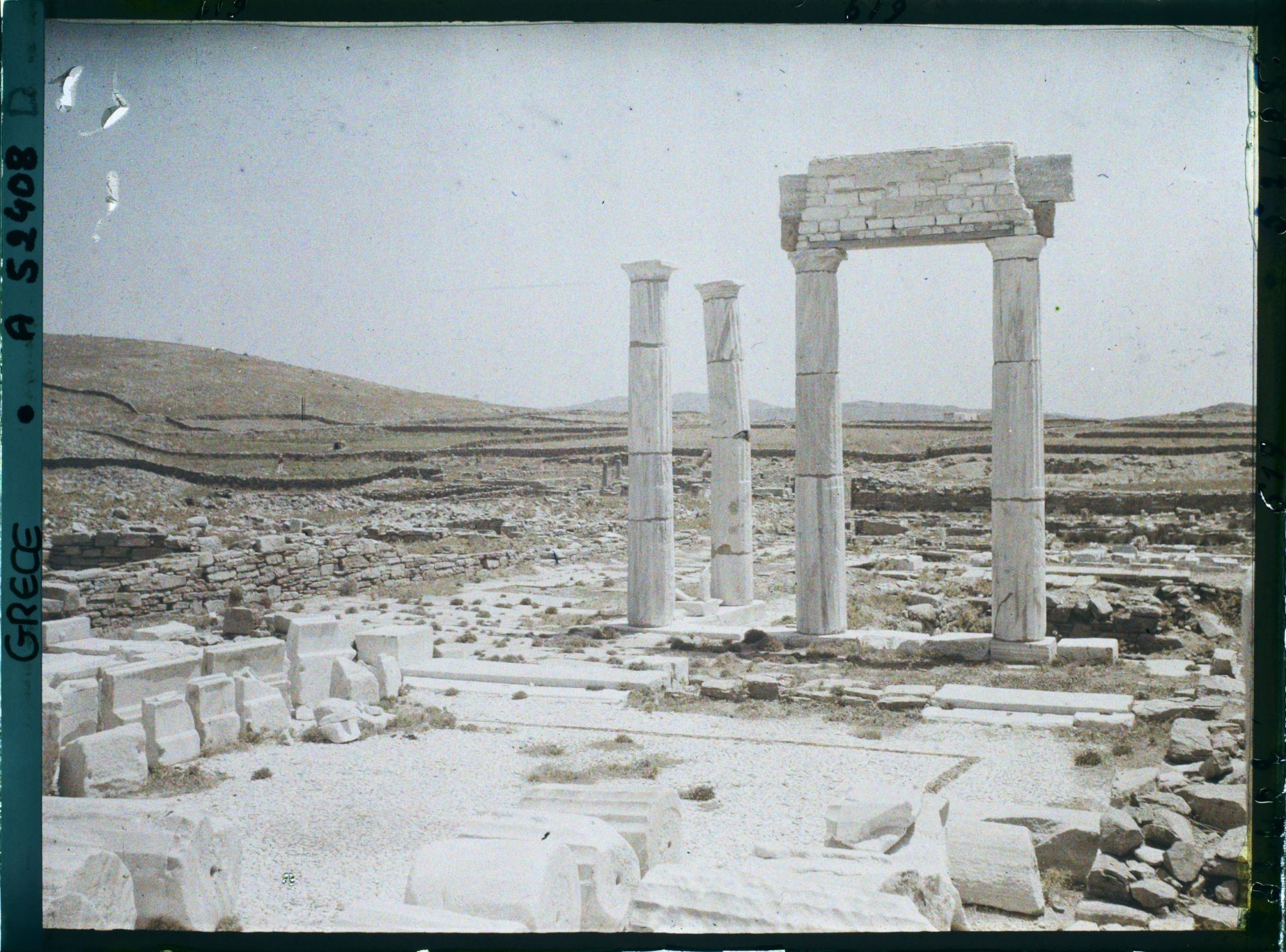 Image représentant Le Synode des Posidoniastes de Bérytos (Beyrouth) vu de l'intérieur